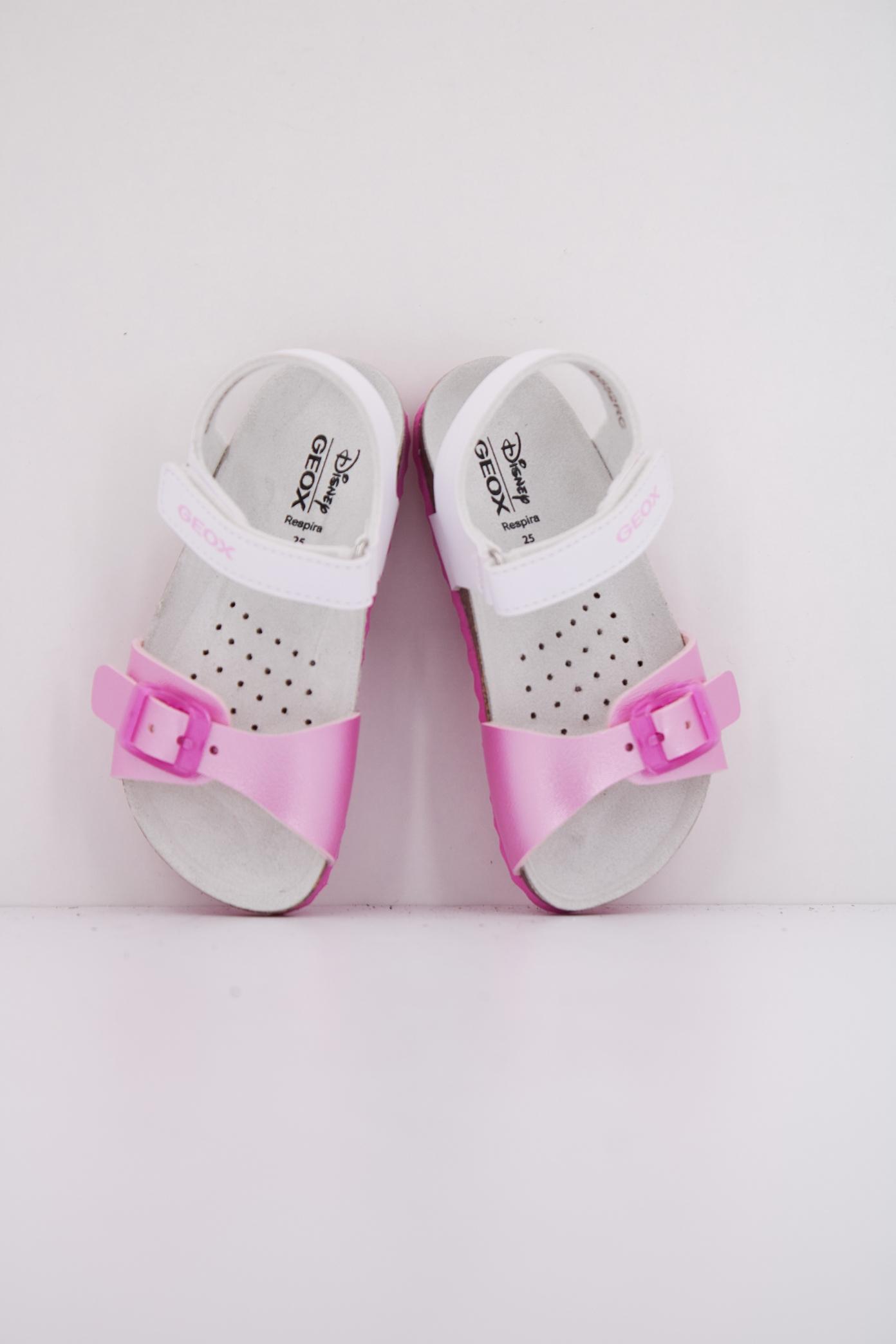 GEOX B SANDAL CHALKI GIRL en color BLANCO  (3)