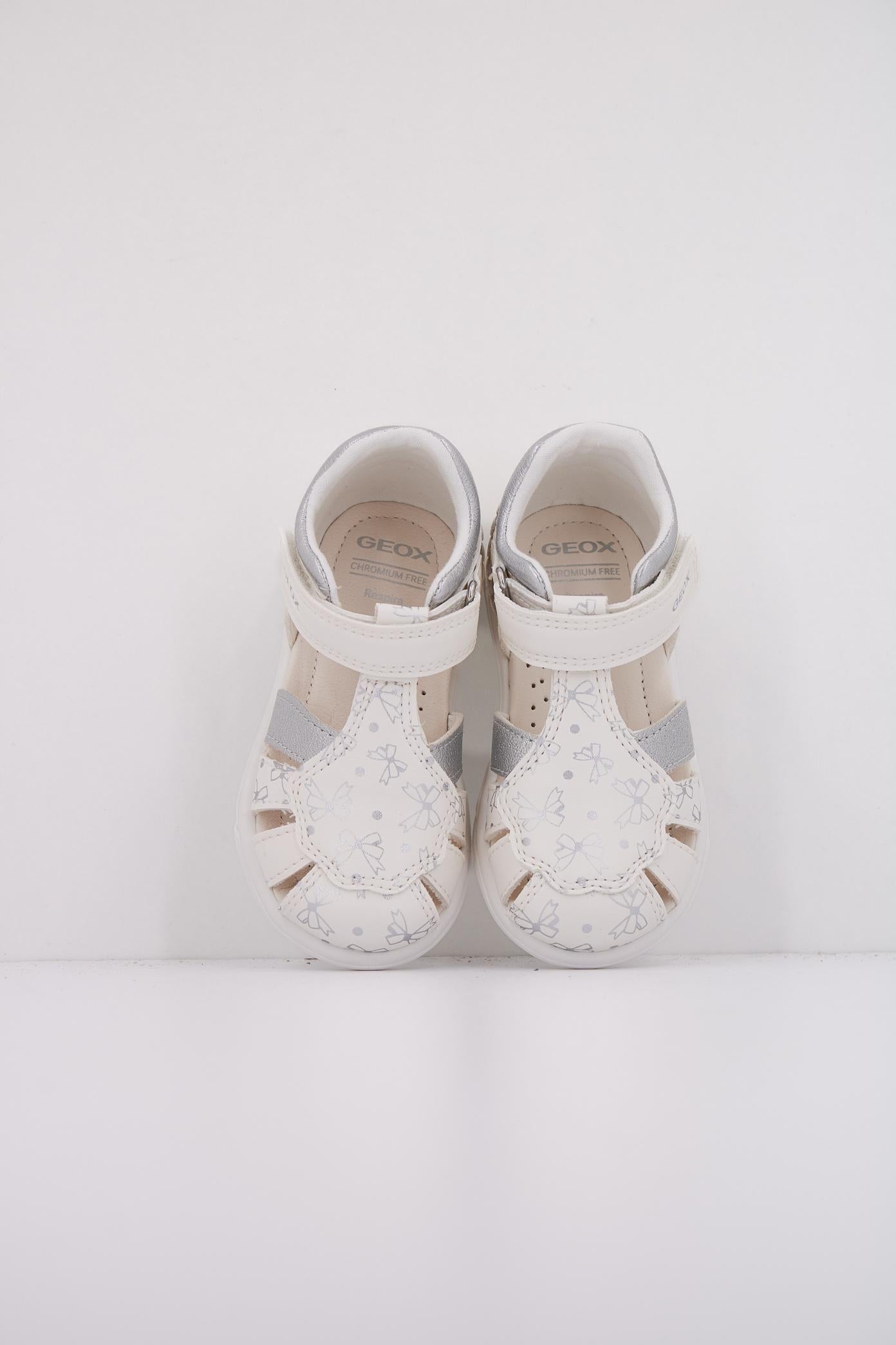 GEOX  B SANDAL ZAPITO GIRL en color BLANCO  (3)