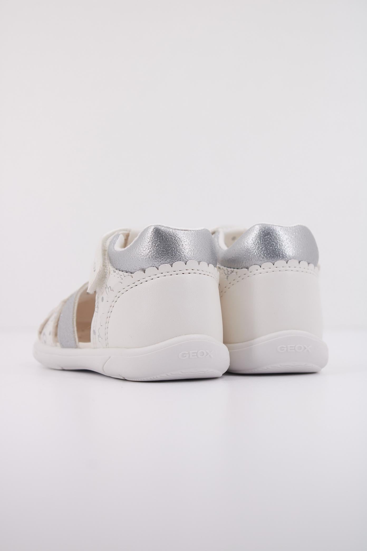 GEOX  B SANDAL ZAPITO GIRL en color BLANCO  (4)