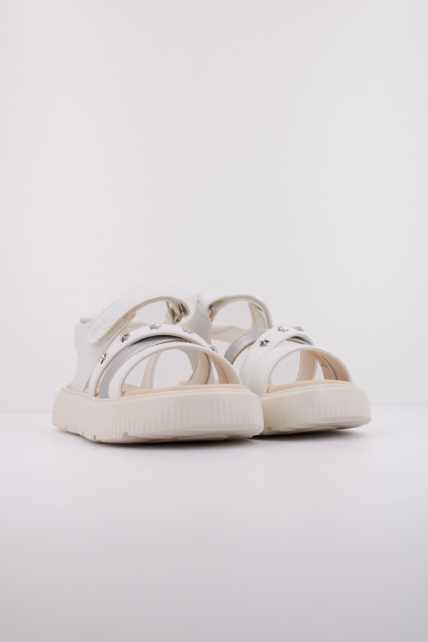 GEOX J SANDAL KODETTE GIR en color BLANCO  (2)