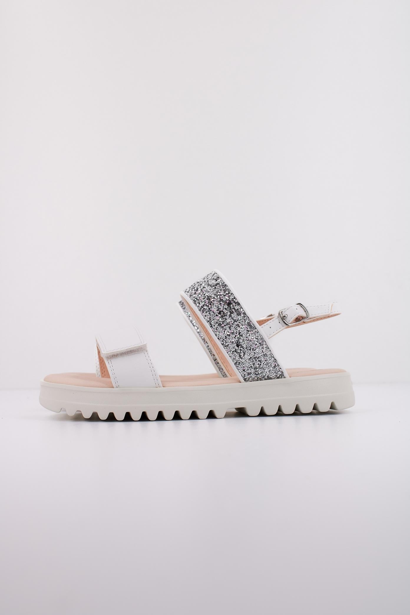 GEOX  J SANDAL CORALIE GIR en color BLANCO  (1)