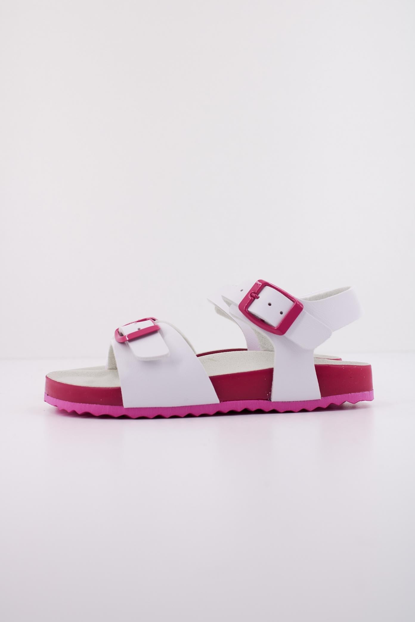 GEOX J ADRIEL GIRL en color BLANCO  (1)