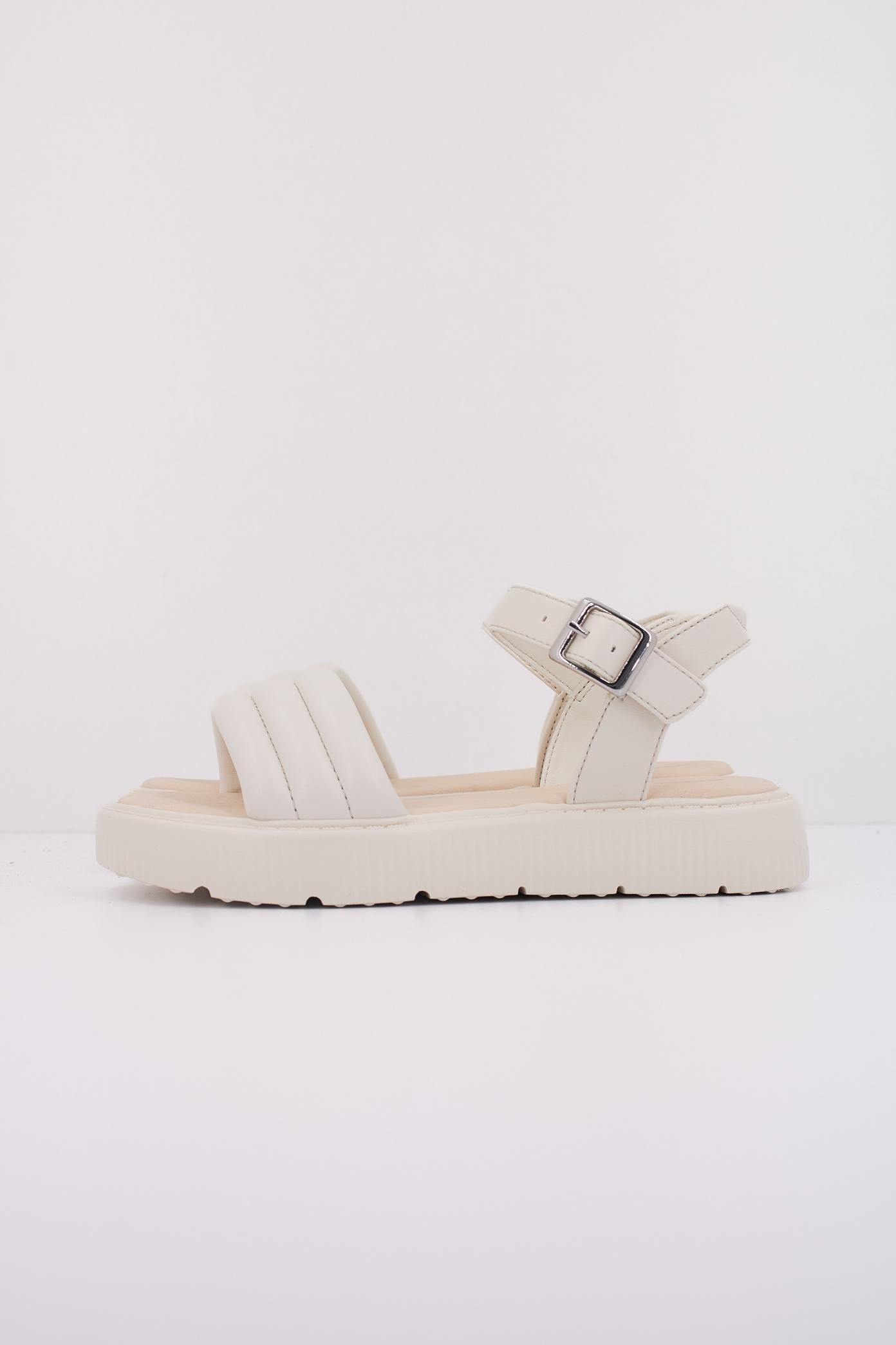GEOX J SANDAL KODETTE GIR en color BLANCO  (1)