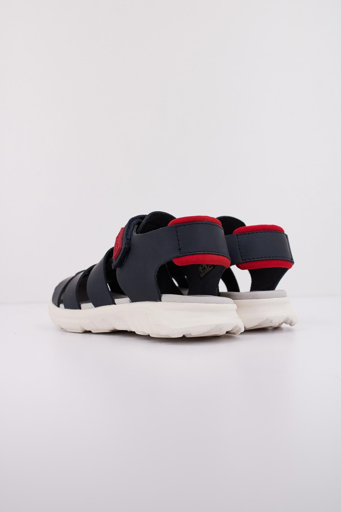 GEOX J SANDAL AIRADYUM BO en color AZUL  (4)