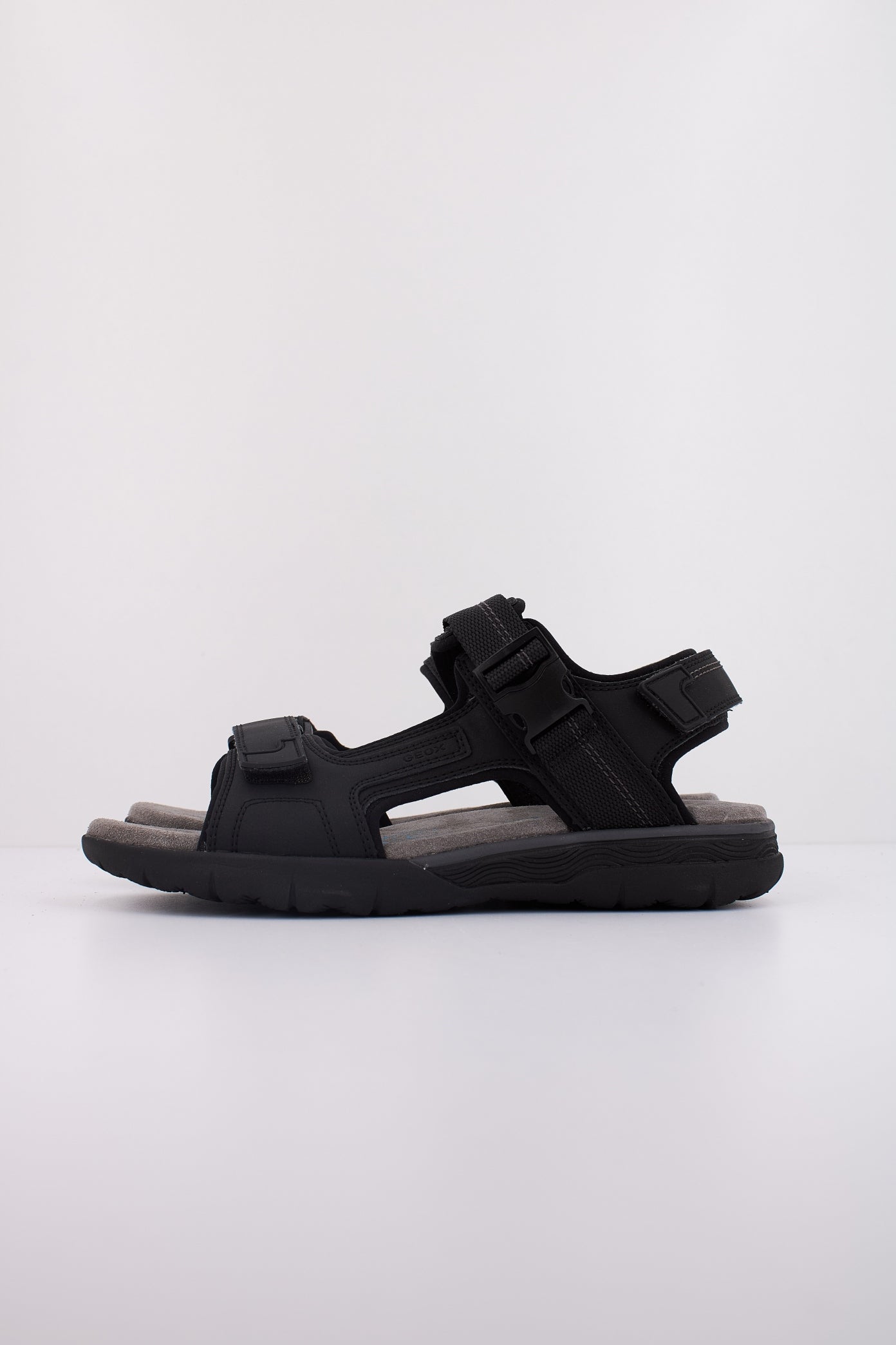 GEOX  U SPHERICA EC en color NEGRO  (1)