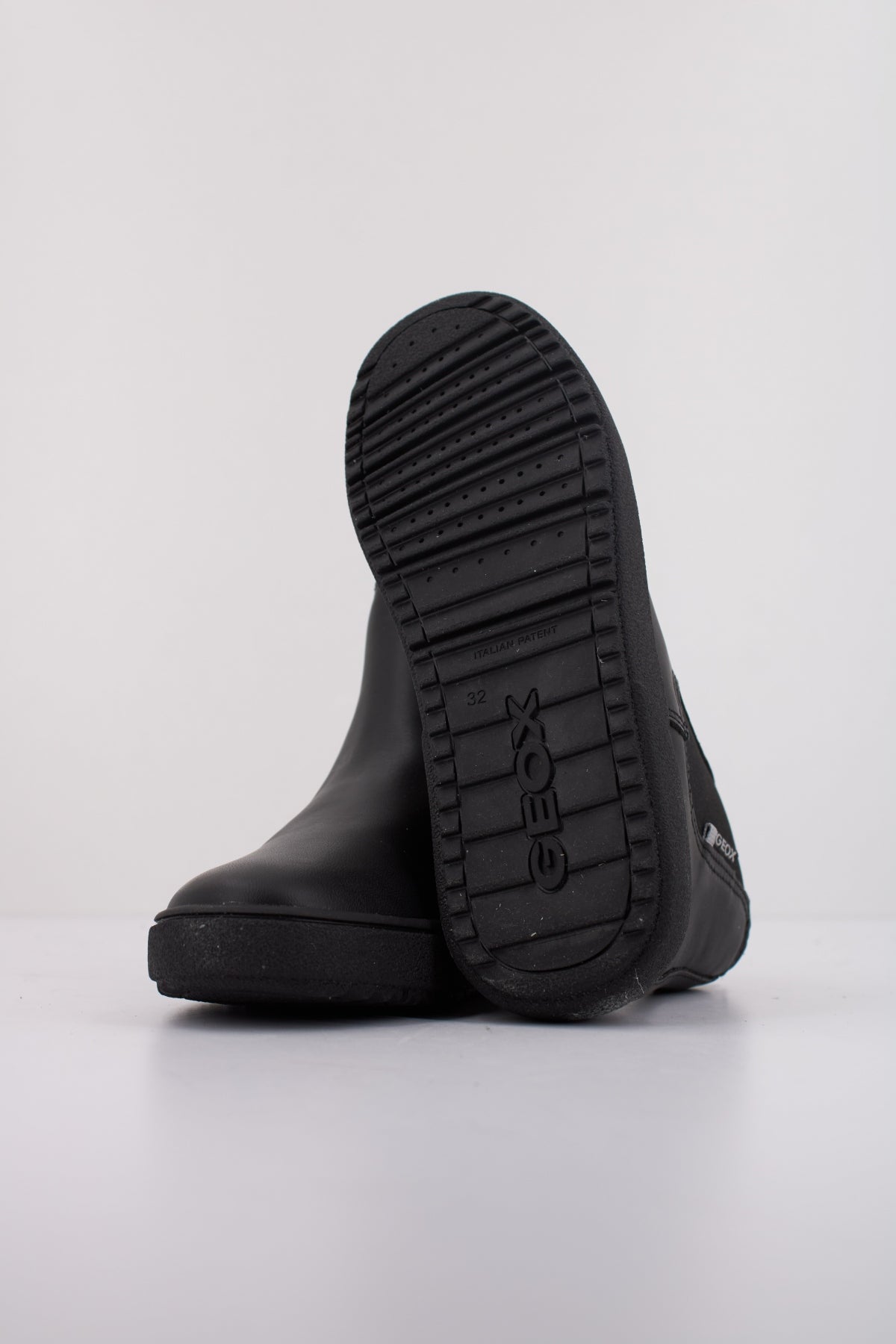 GEOX  J THELEVEN BOY  en color NEGRO  (5)