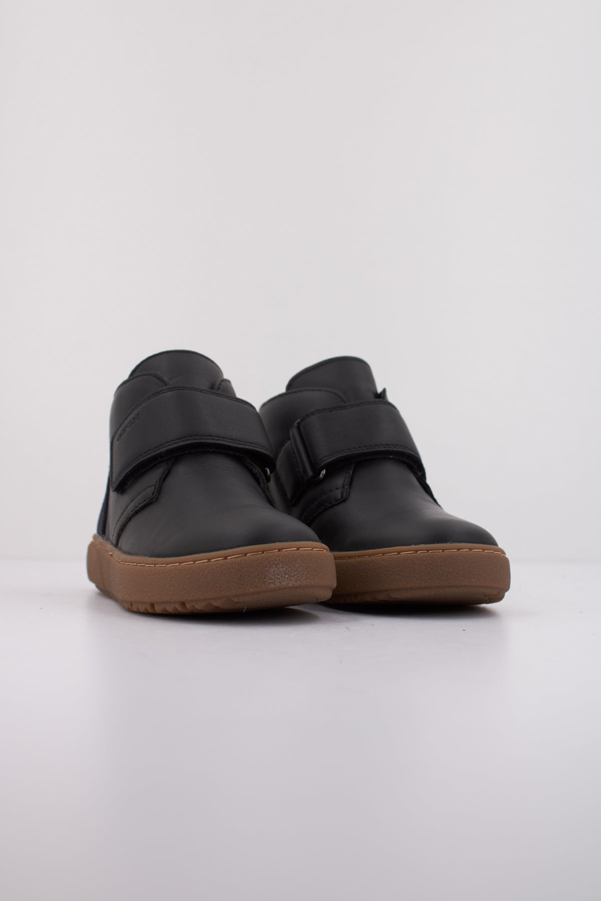 GEOX J THELEVEN BOY en color NEGRO  (2)