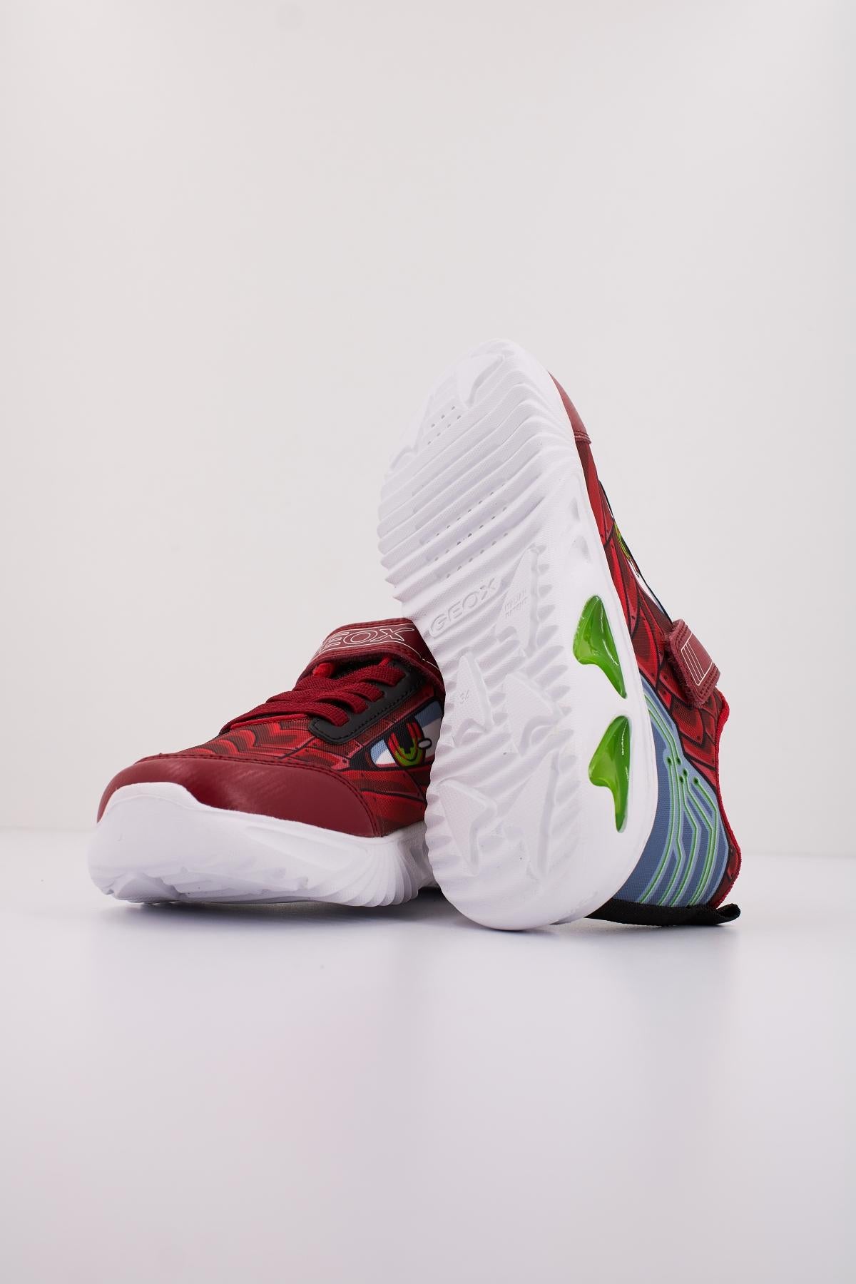 GEOX J ASSISTER BOY en color ROJO  (5)