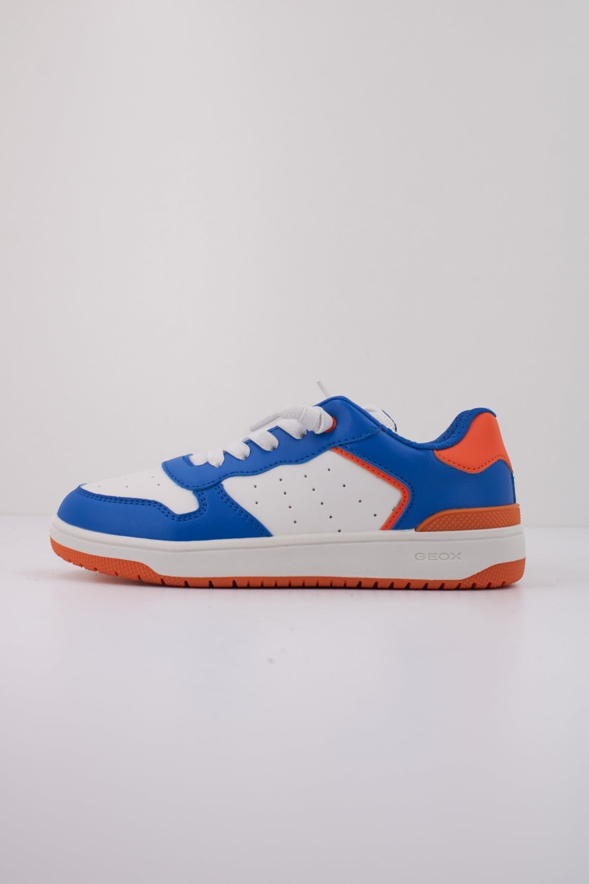 GEOX J WASHIBA BOY en color BLANCO  (1)
