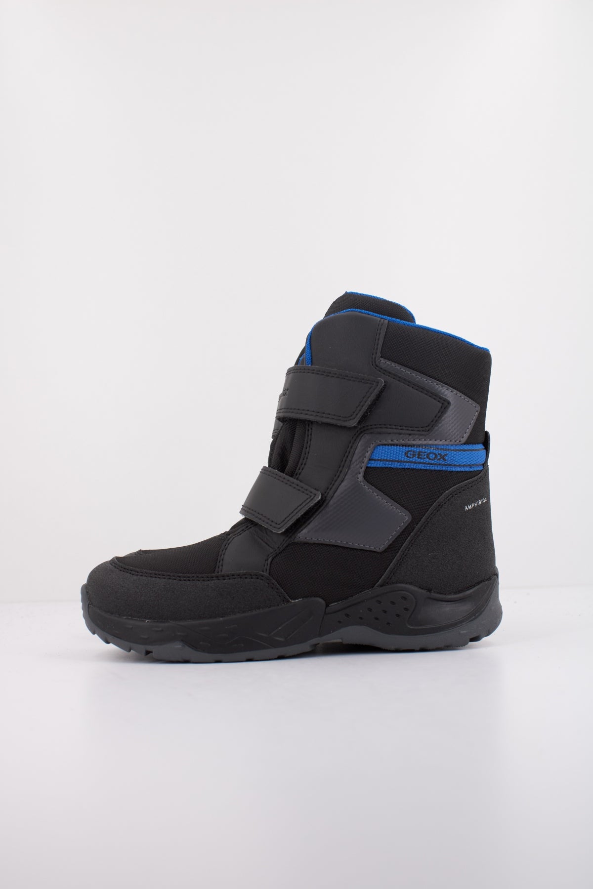 GEOX J SENTIERO BOY B ABX en color NEGRO  (1)