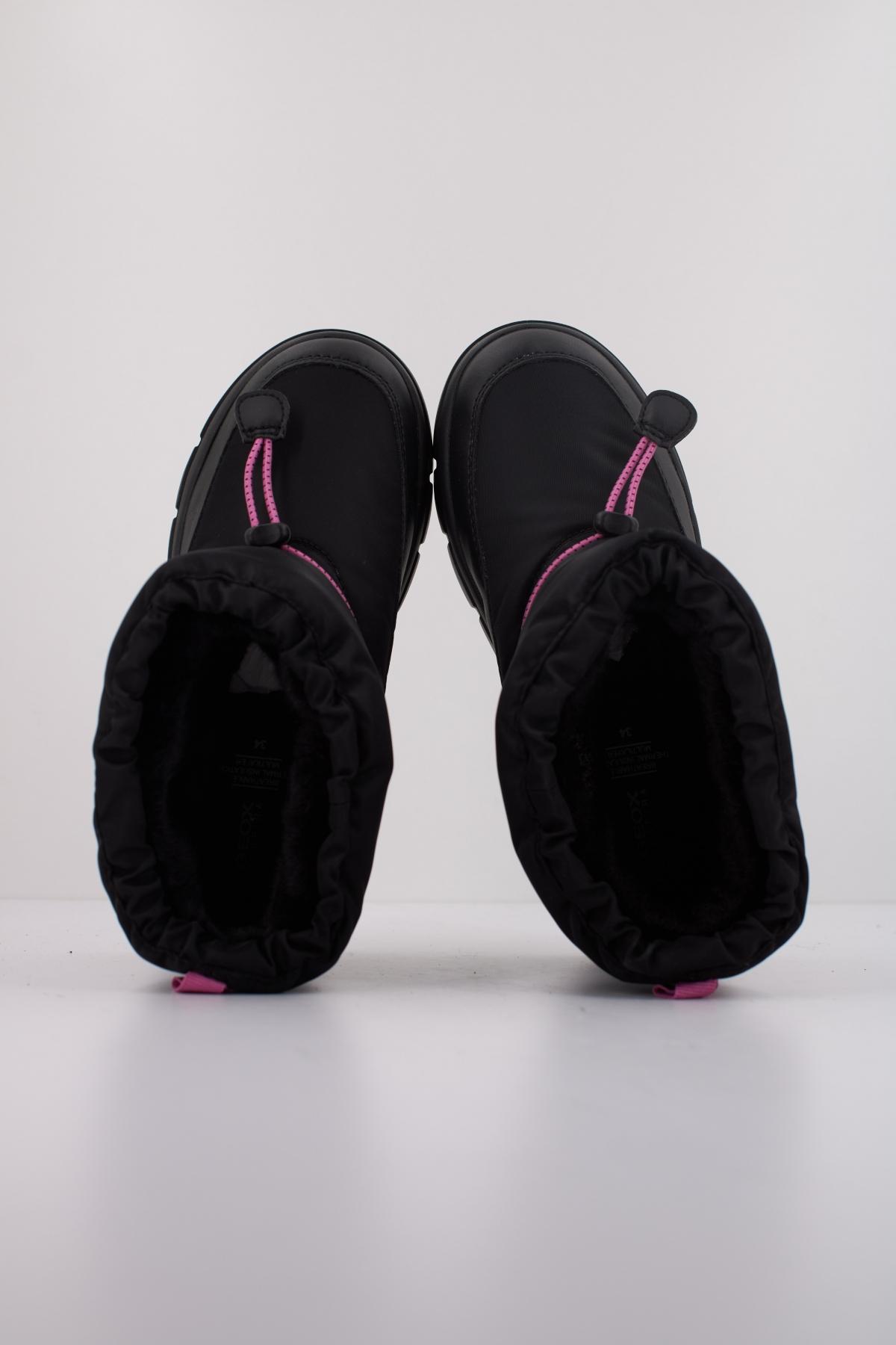 GEOX J WILLABOOM GIRL B A en color NEGRO  (3)