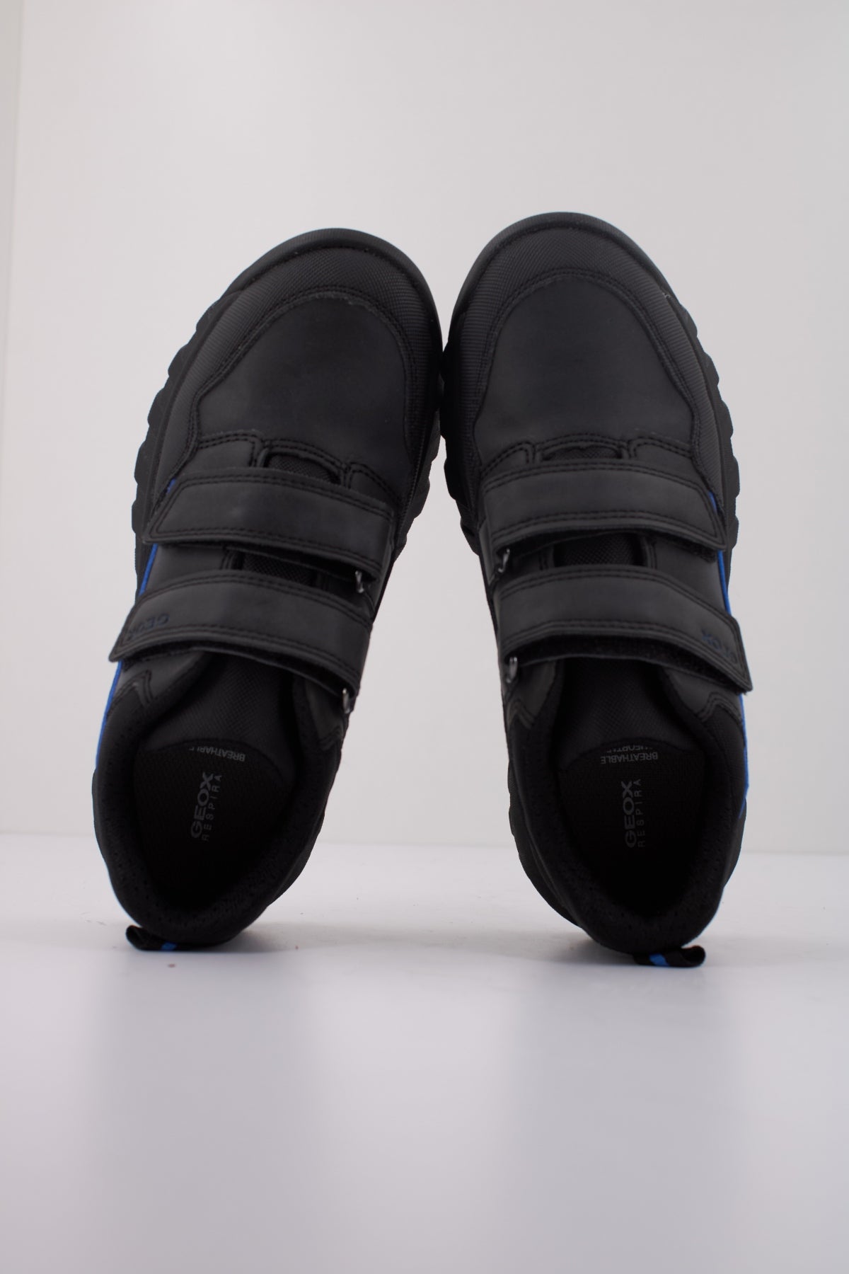 GEOX J SIMBYOS BOY en color NEGRO  (3)