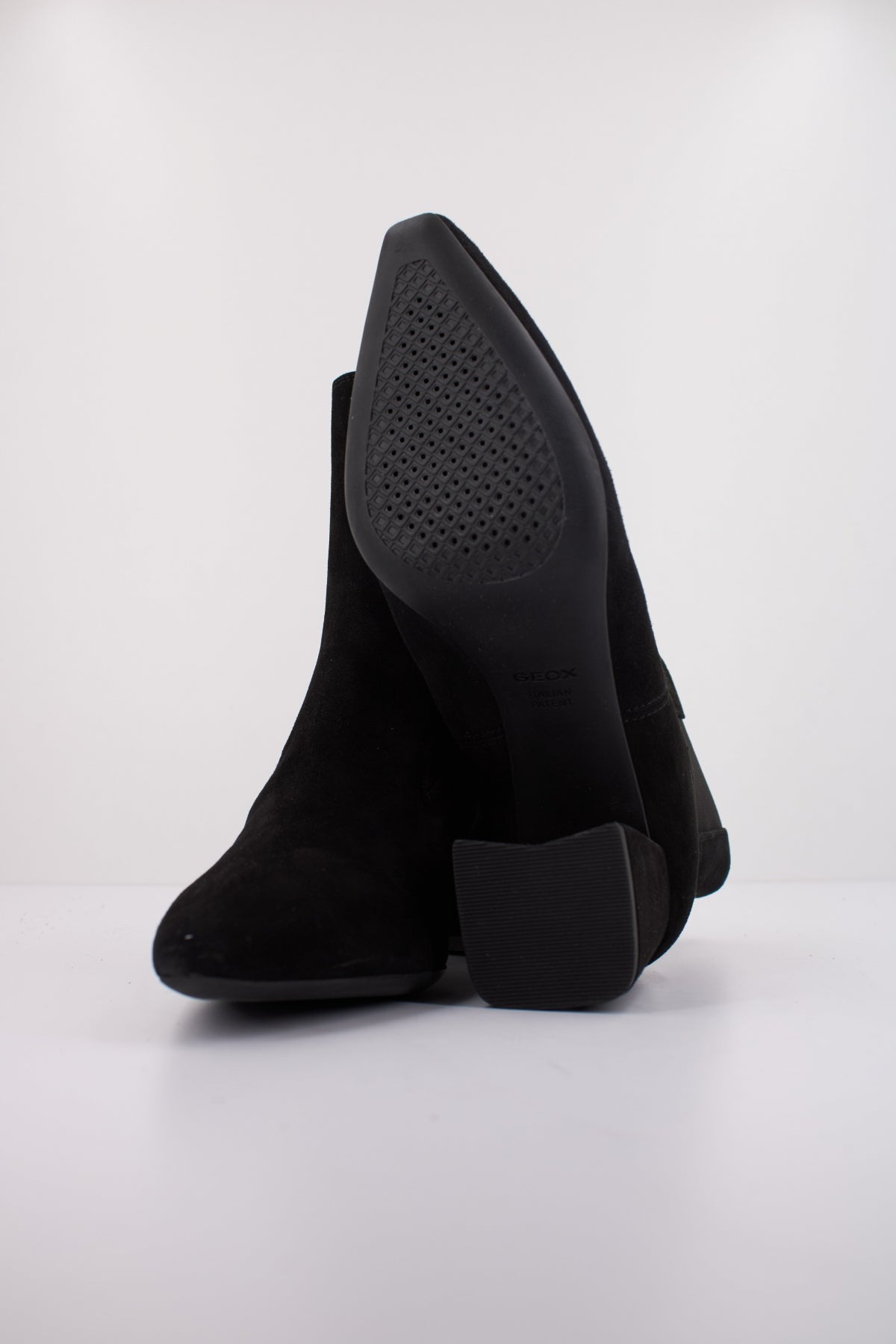 GEOX  D GISELDA  en color NEGRO  (5)
