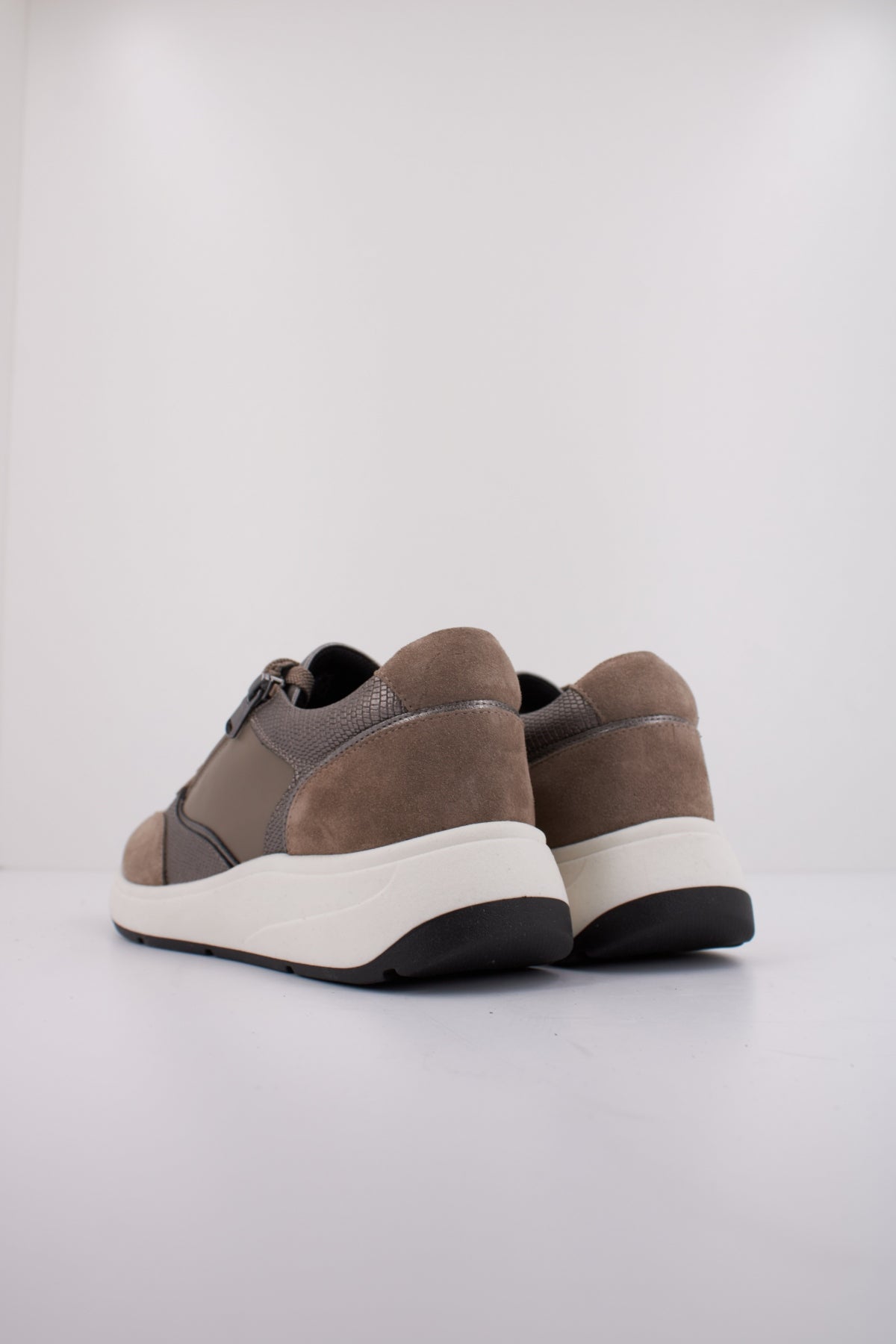 GEOX D CRISTAEL en color BEIS  (4)