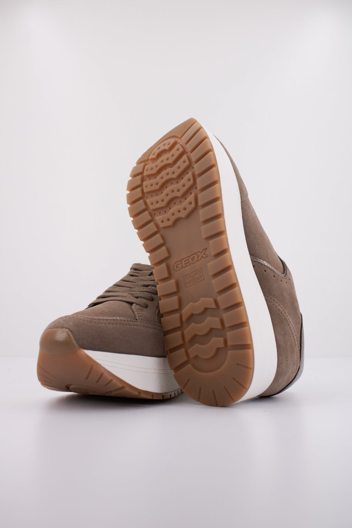 GEOX  D NEW KENCY  en color BEIS  (5)
