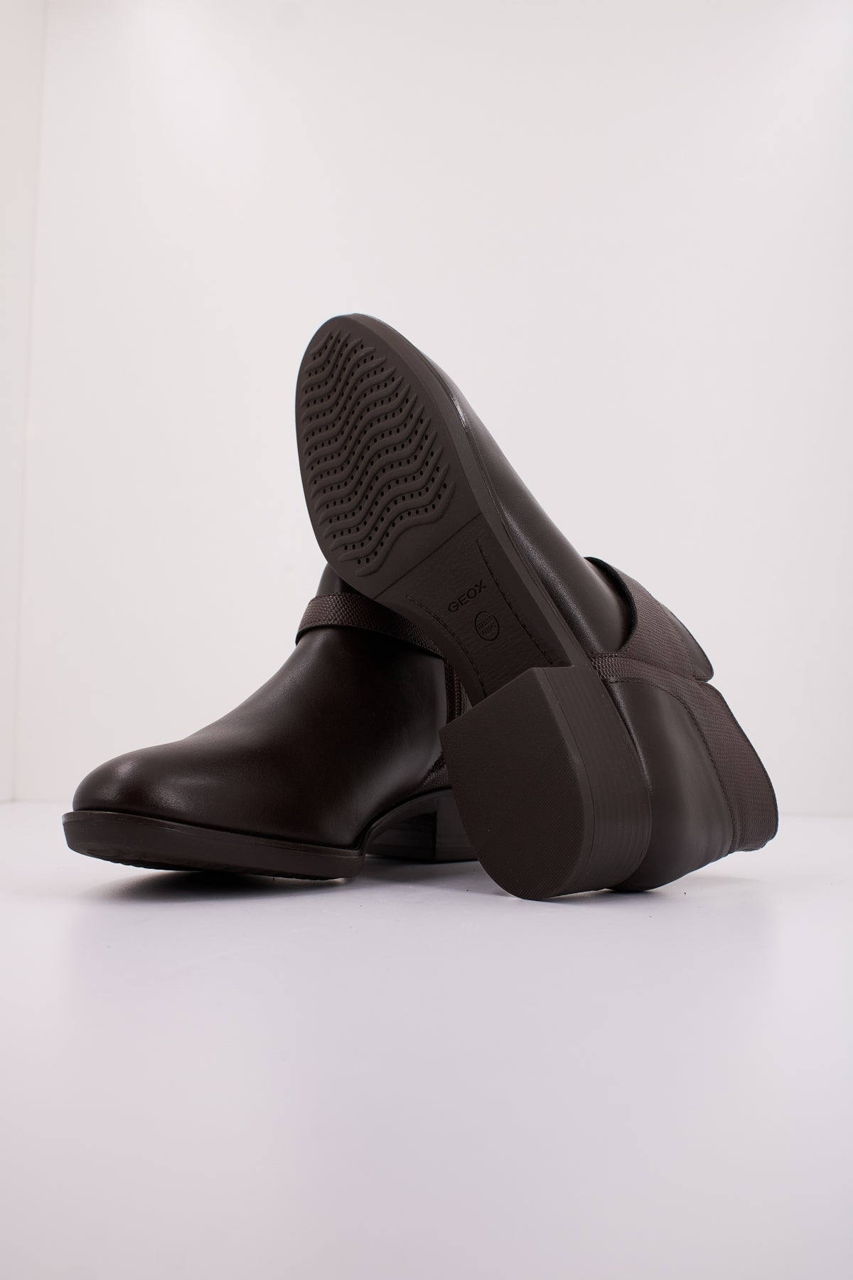 GEOX D FELICITY en color MARRON  (5)