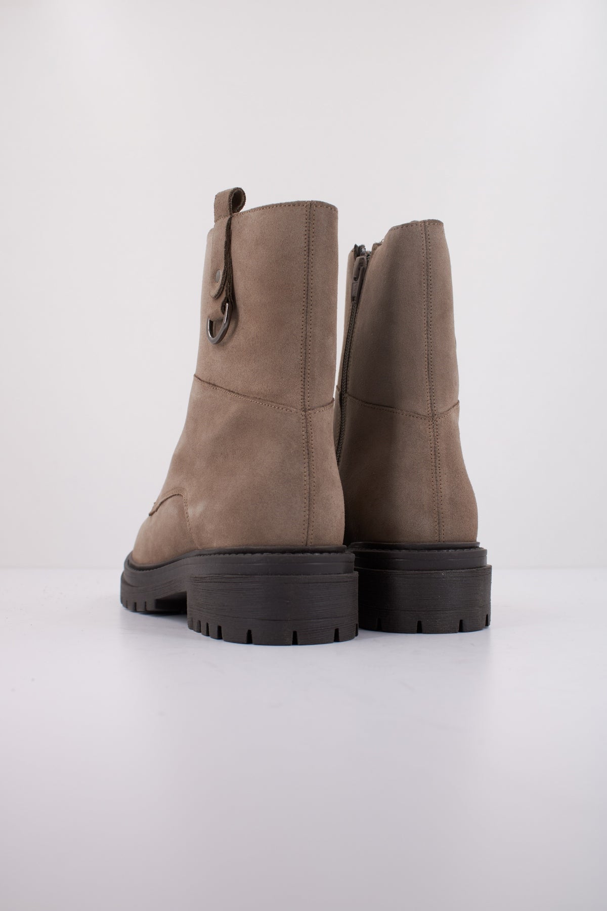 GEOX  D IRIDEA  en color BEIS  (4)
