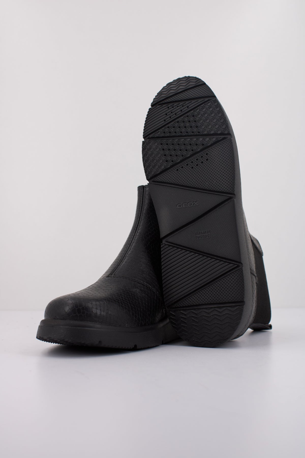 GEOX D ARLARA en color NEGRO  (5)