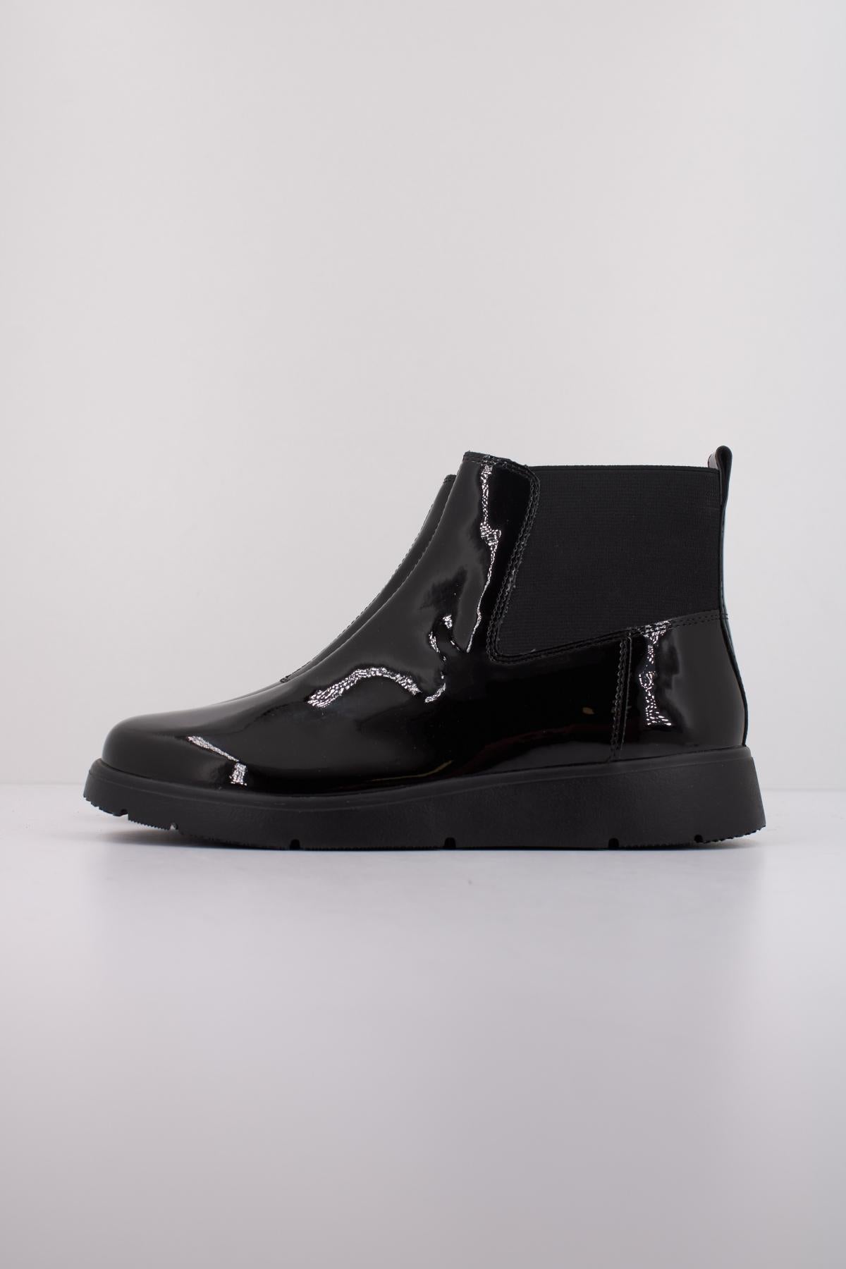 GEOX D ARLARA en color NEGRO  (1)