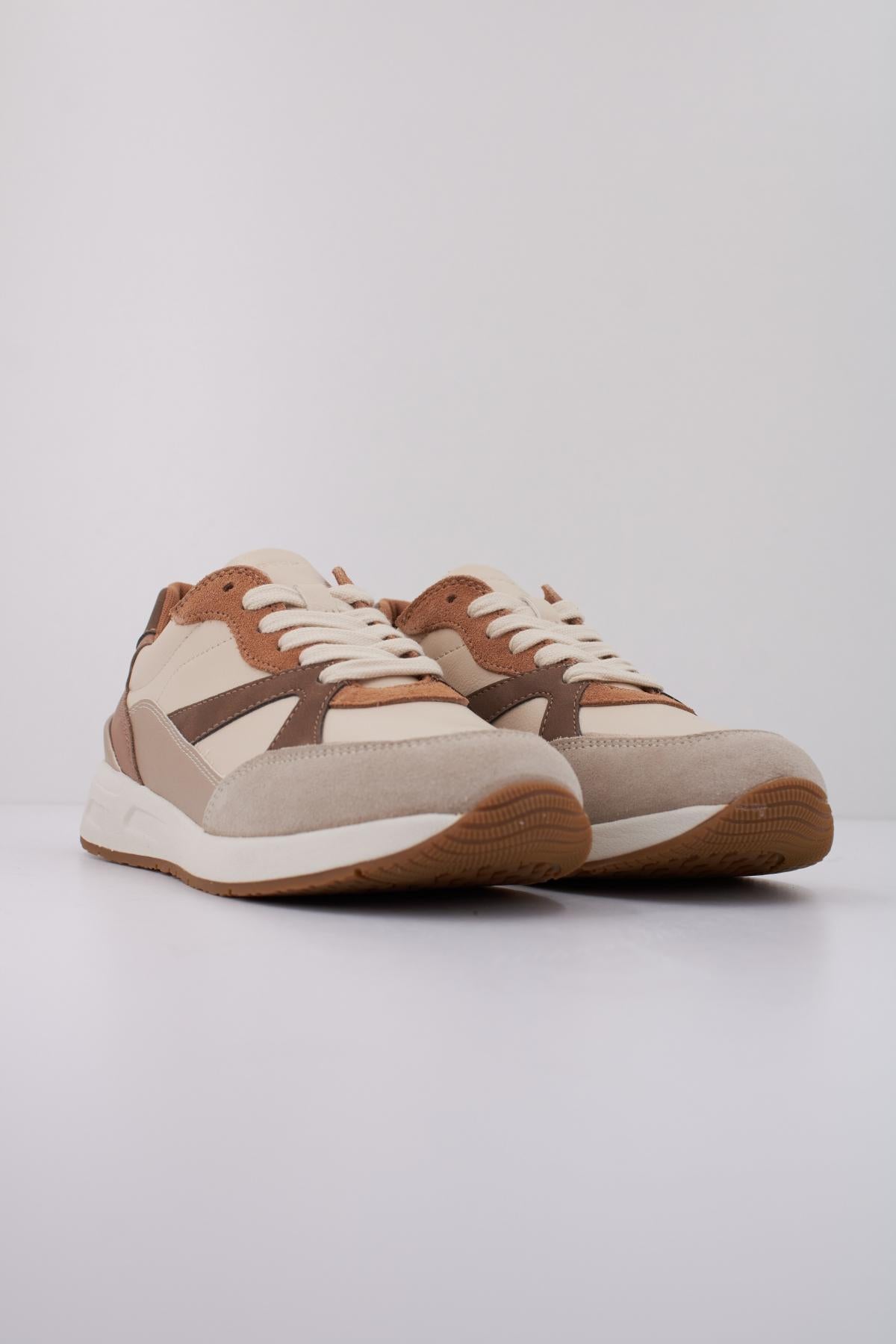 GEOX D BULMYA en color BEIS  (2)