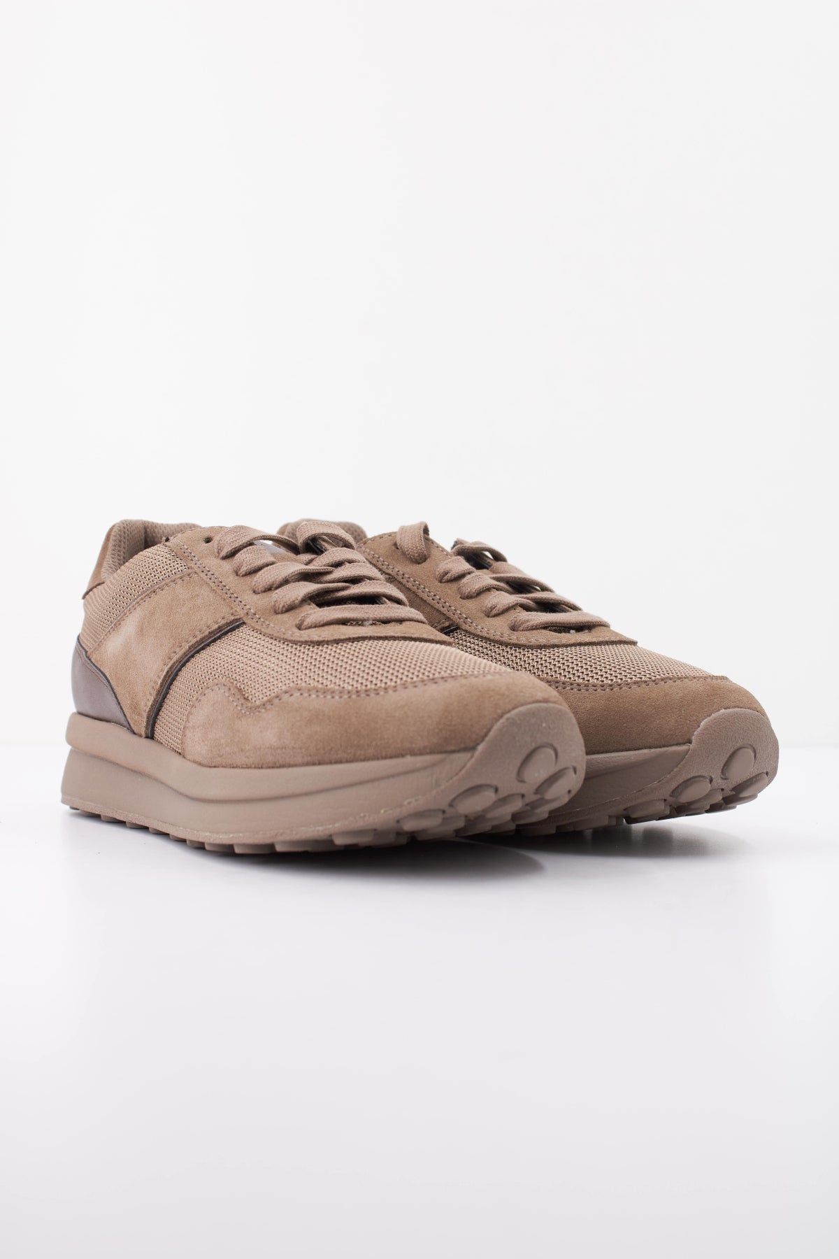 GEOX D RUNNTIX en color MARRON  (2)