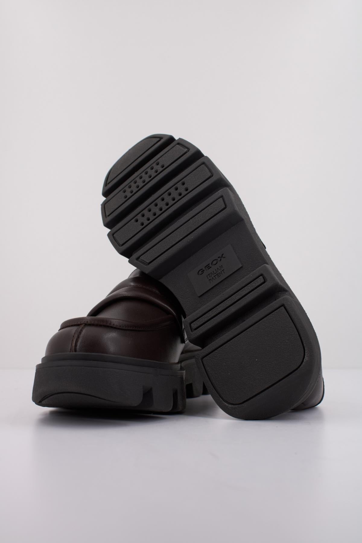 GEOX D VILDE en color MARRON  (5)