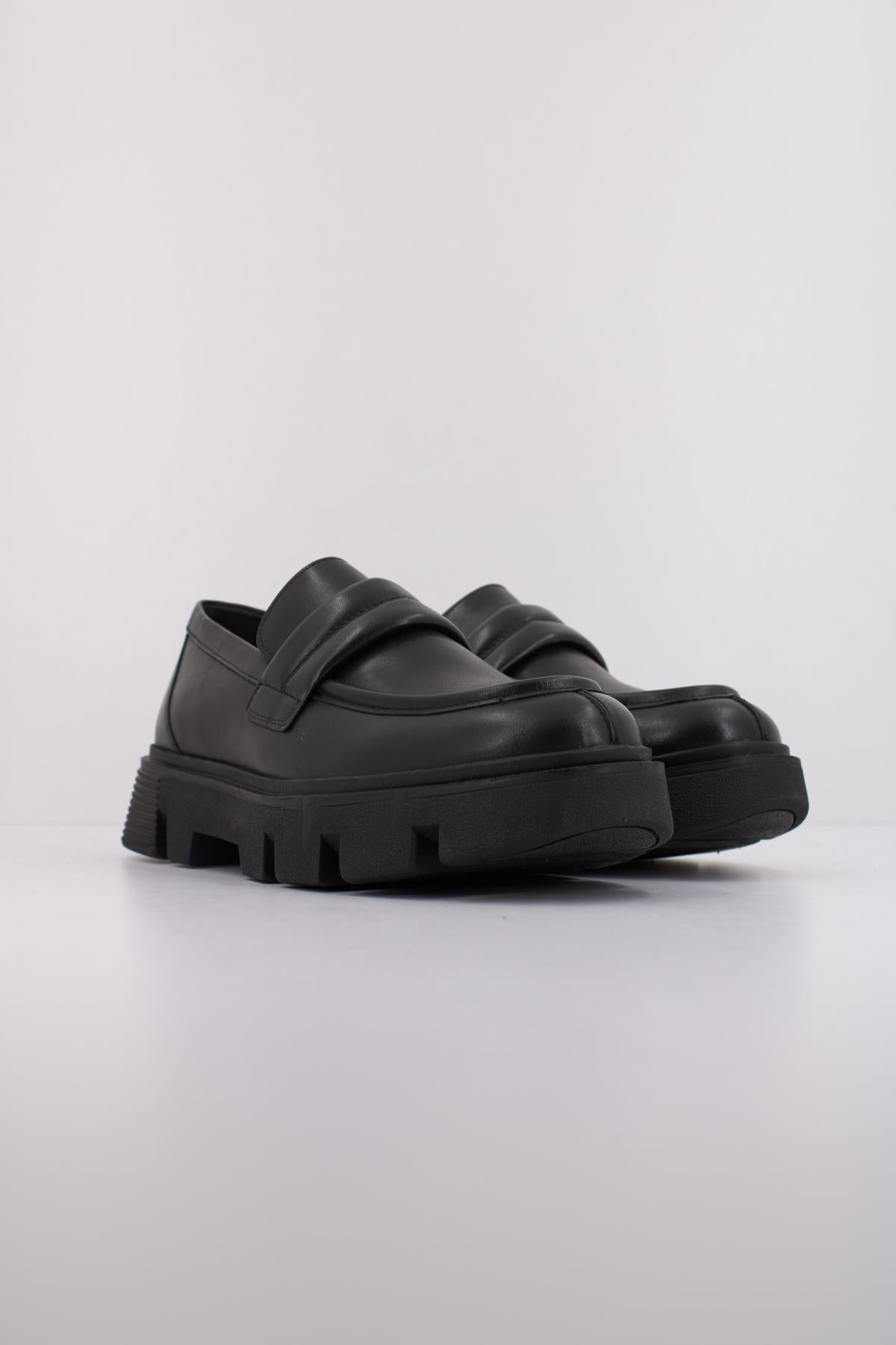 GEOX D VILDE en color NEGRO  (2)