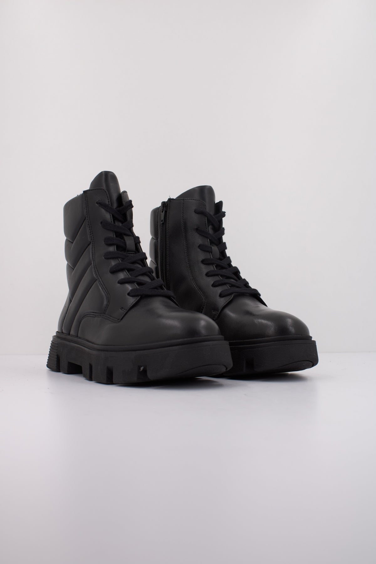 GEOX D VILDE en color NEGRO  (2)