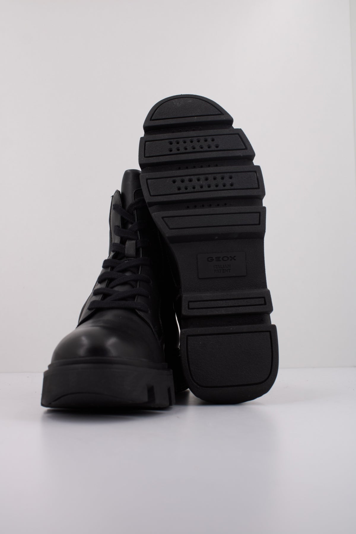 GEOX D VILDE en color NEGRO  (5)