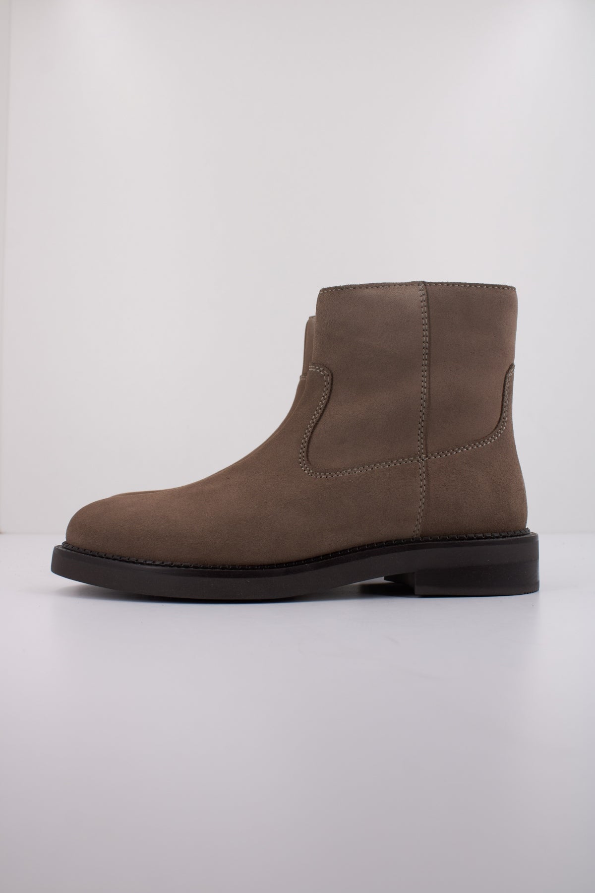 GEOX  D SERILDA  en color BEIS  (1)