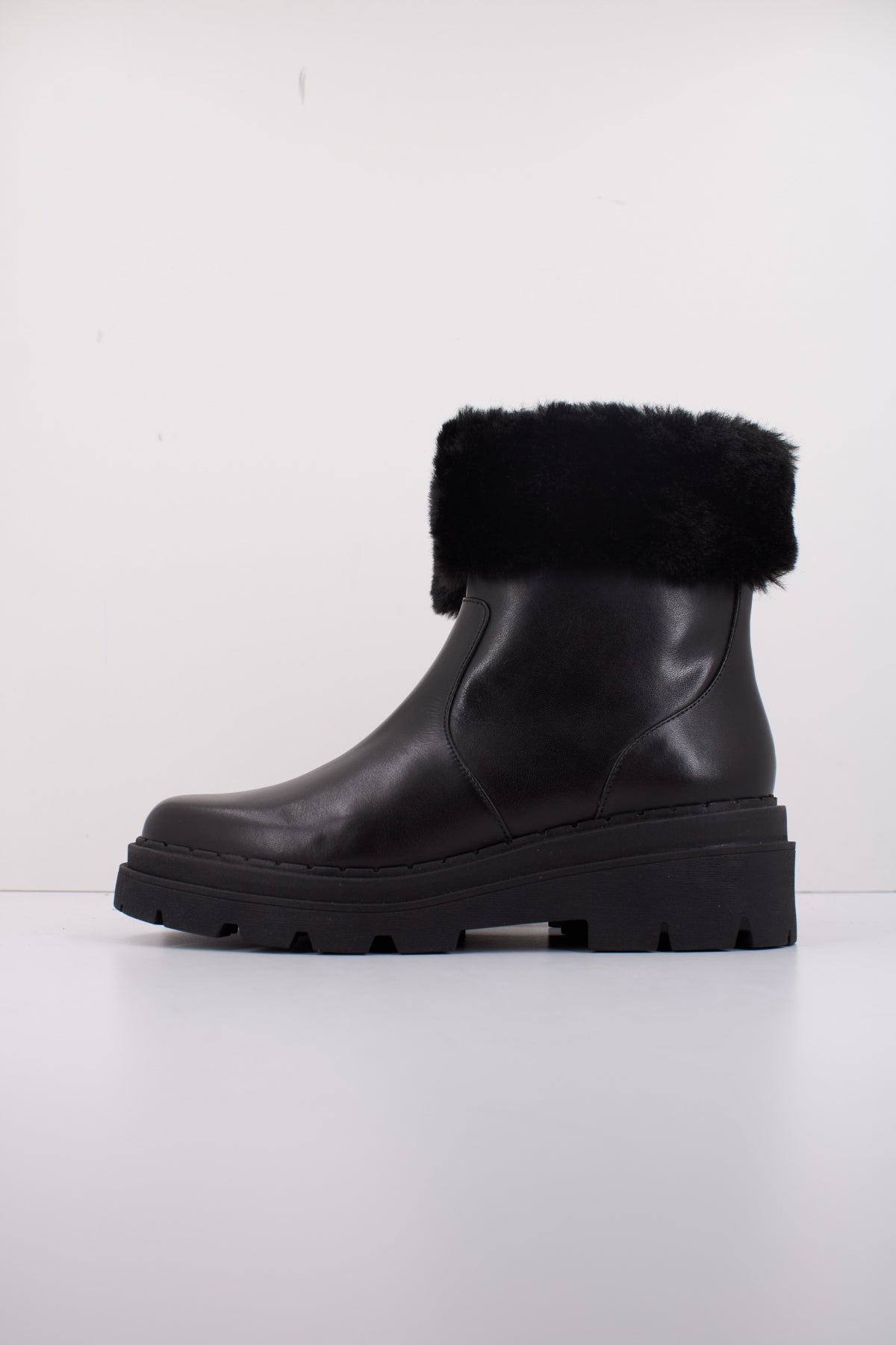 GEOX D FELLENY en color NEGRO  (1)