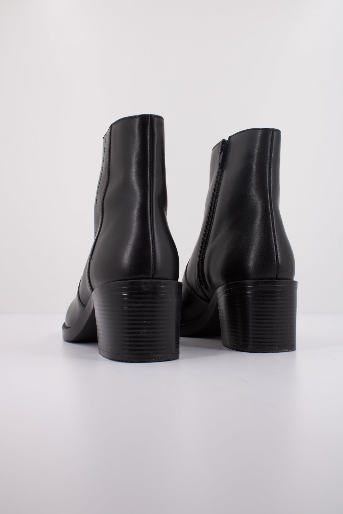 GEOX D SERILDA  en color NEGRO  (4)