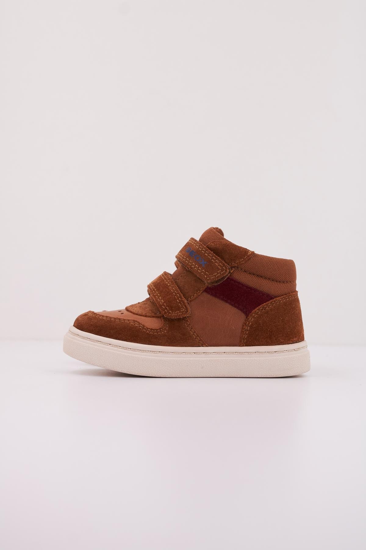GEOX B NASHIK BOY en color MARRON  (1)