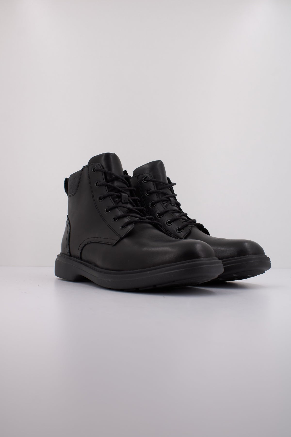 GEOX U OTTAVIO en color NEGRO  (2)