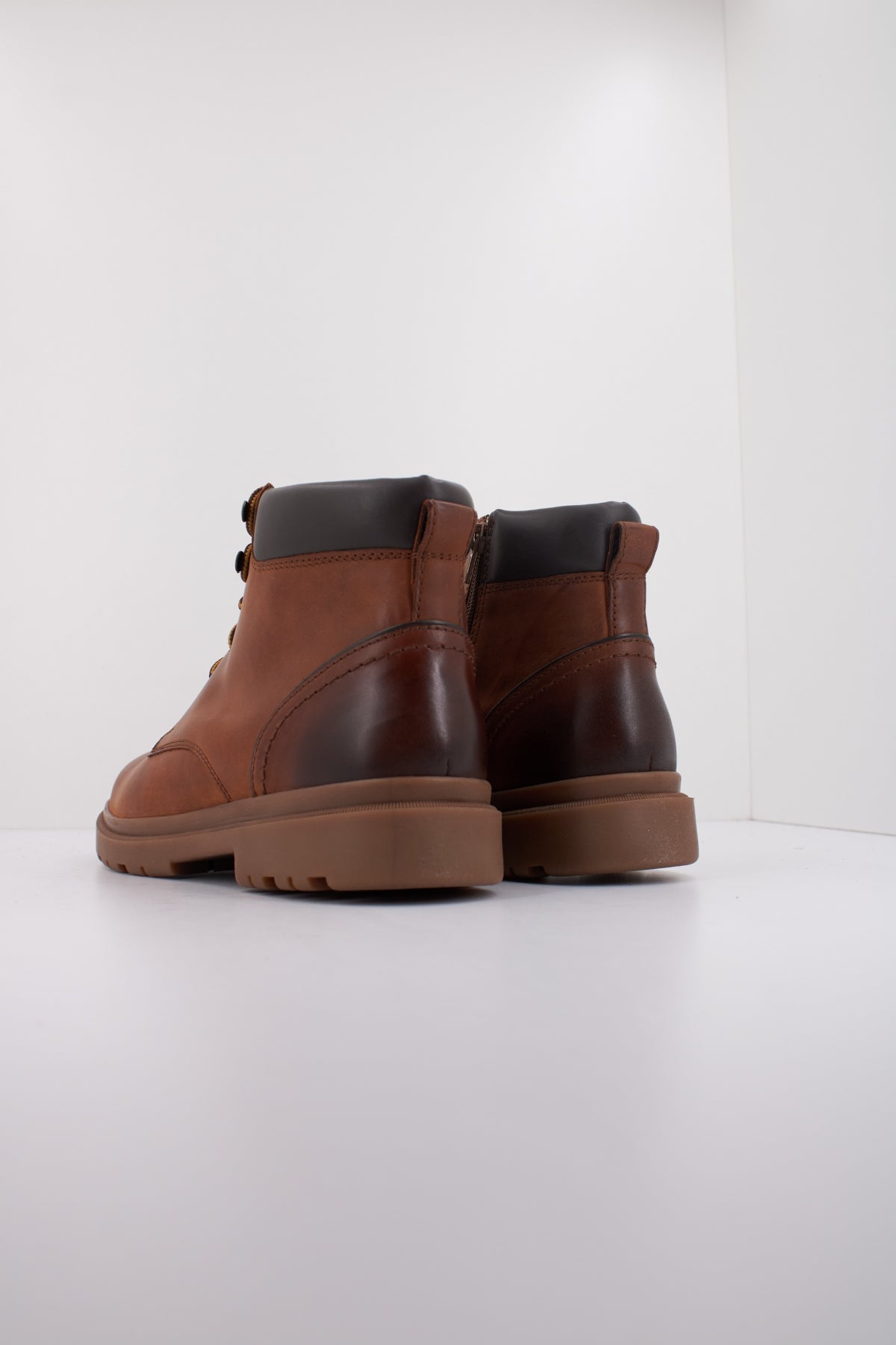 GEOX U ANDALO en color MARRON  (4)