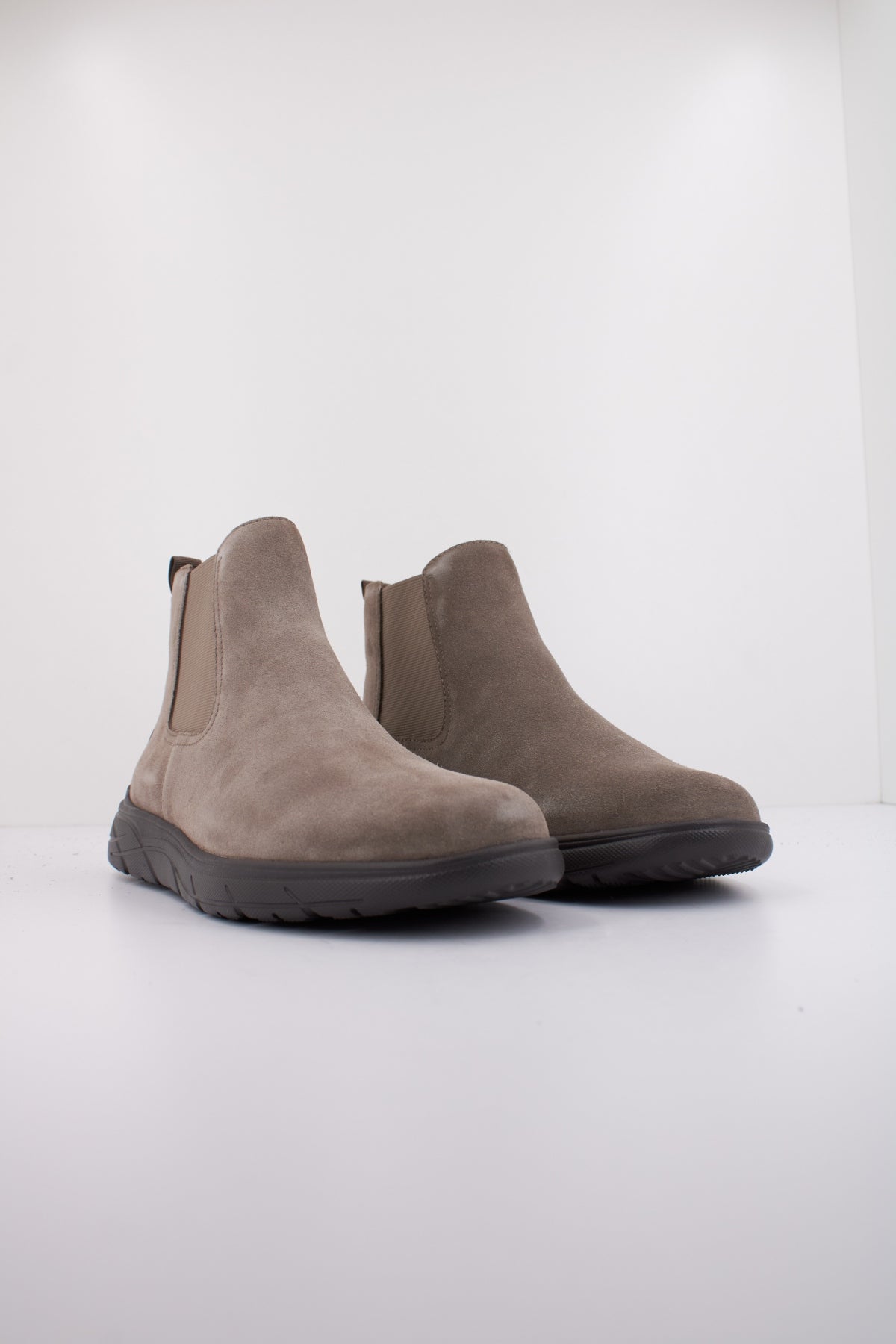GEOX U PORTELLO en color GRIS  (2)