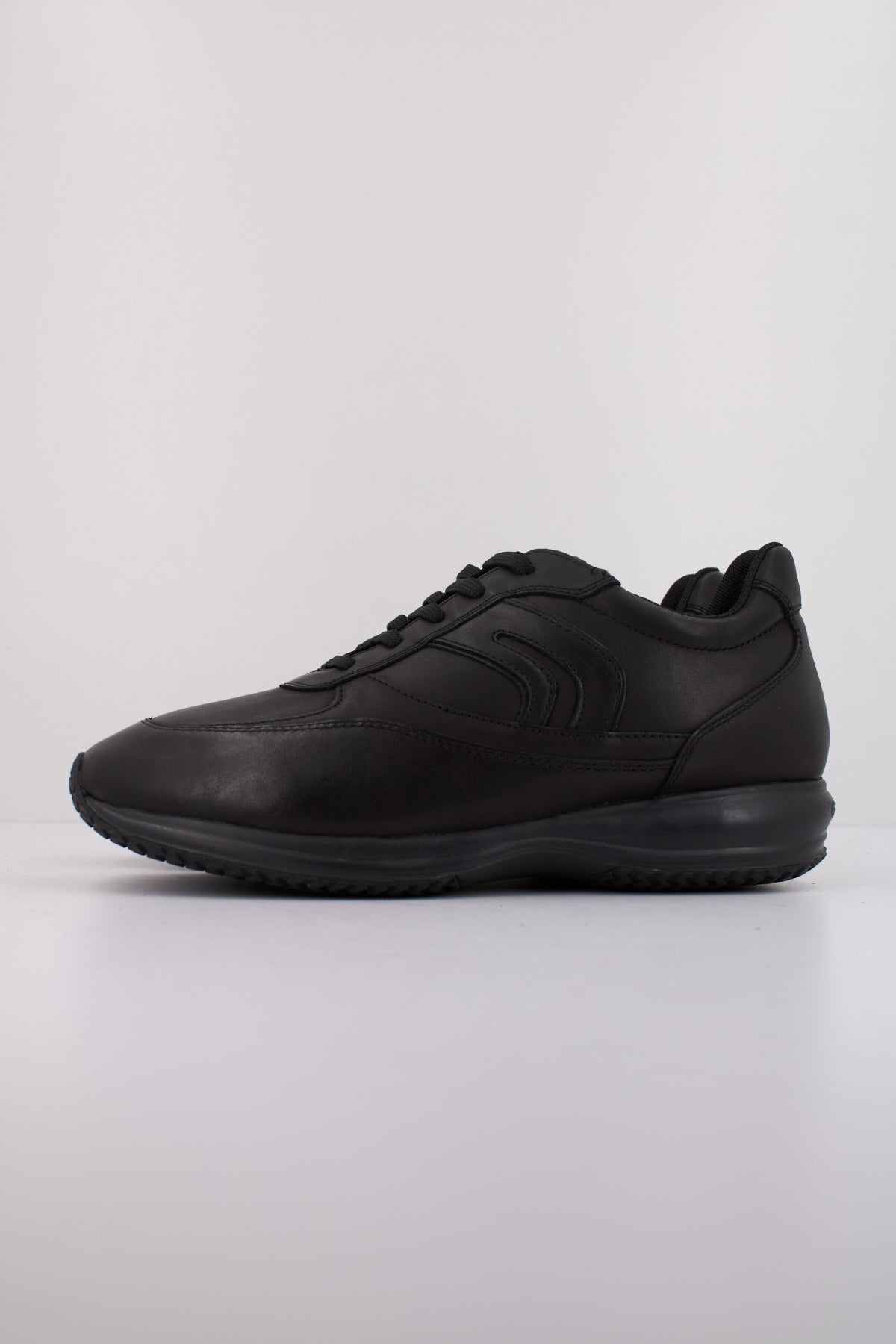 GEOX UOMO HAPPY en color NEGRO  (1)