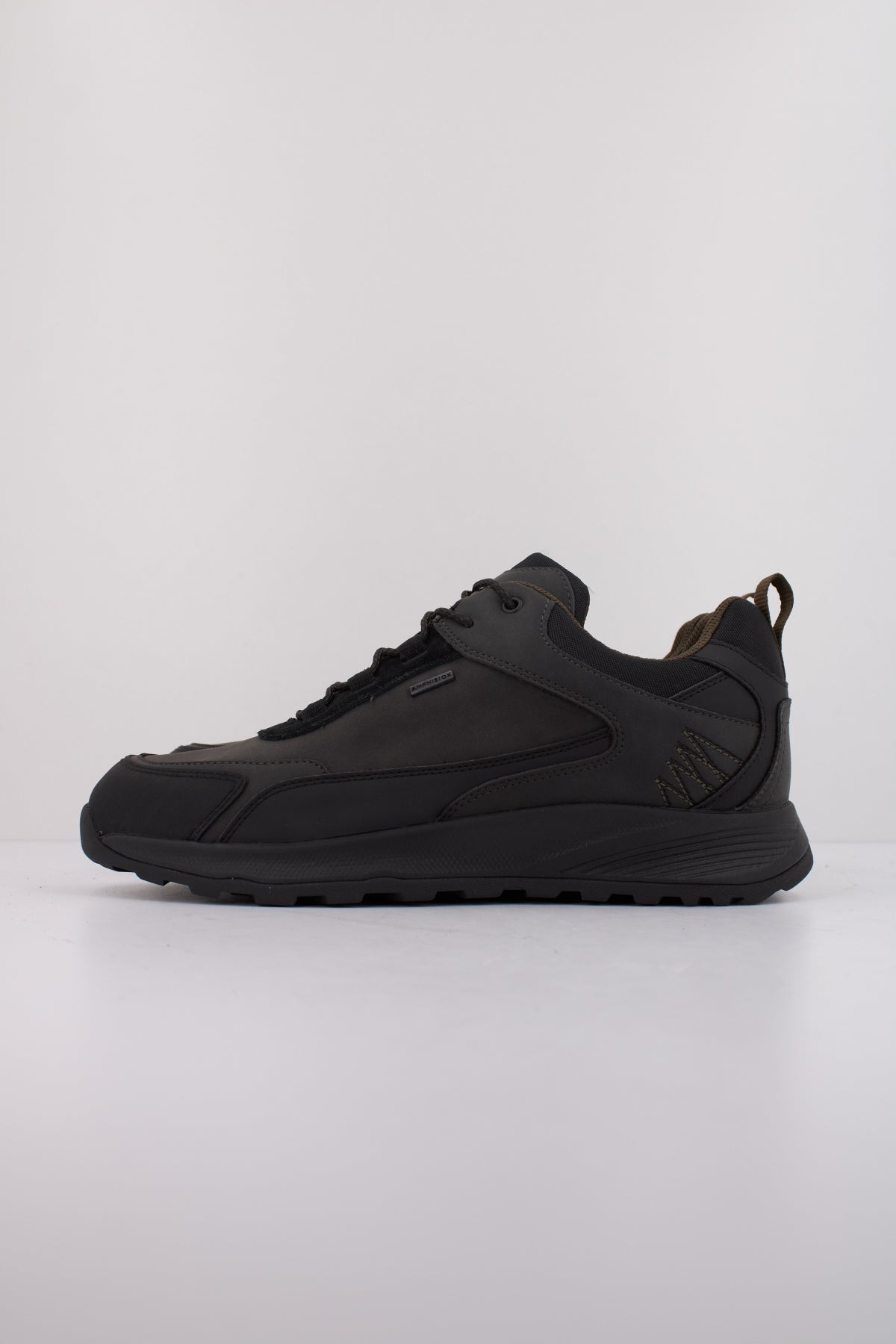 GEOX U TERRESTRE B ABX en color NEGRO  (1)