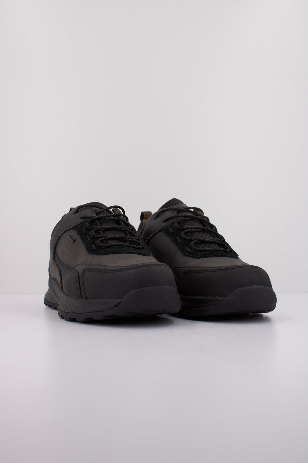 GEOX U TERRESTRE B ABX en color NEGRO  (2)
