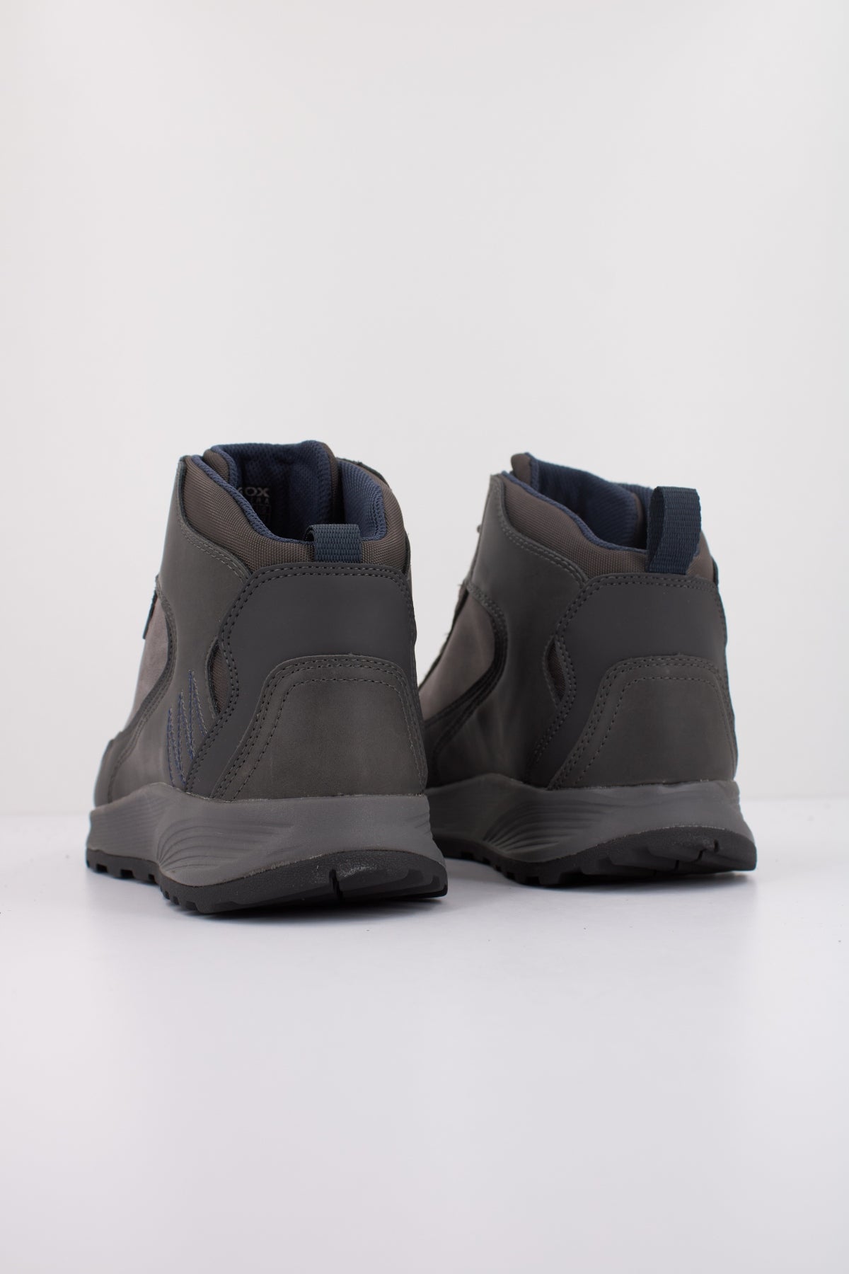 GEOX U TERRESTRE B ABX en color GRIS  (4)