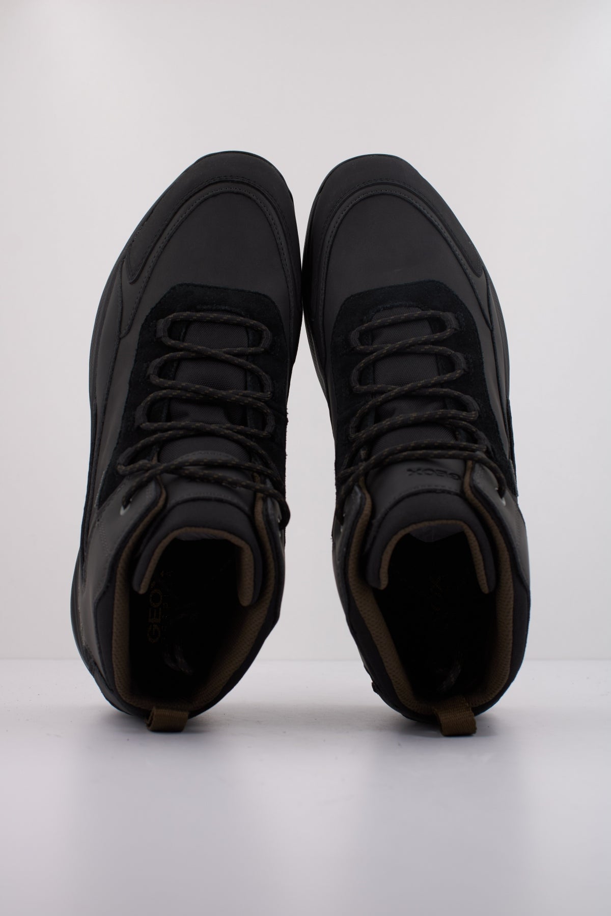 GEOX U TERRESTRE B ABX en color NEGRO  (3)