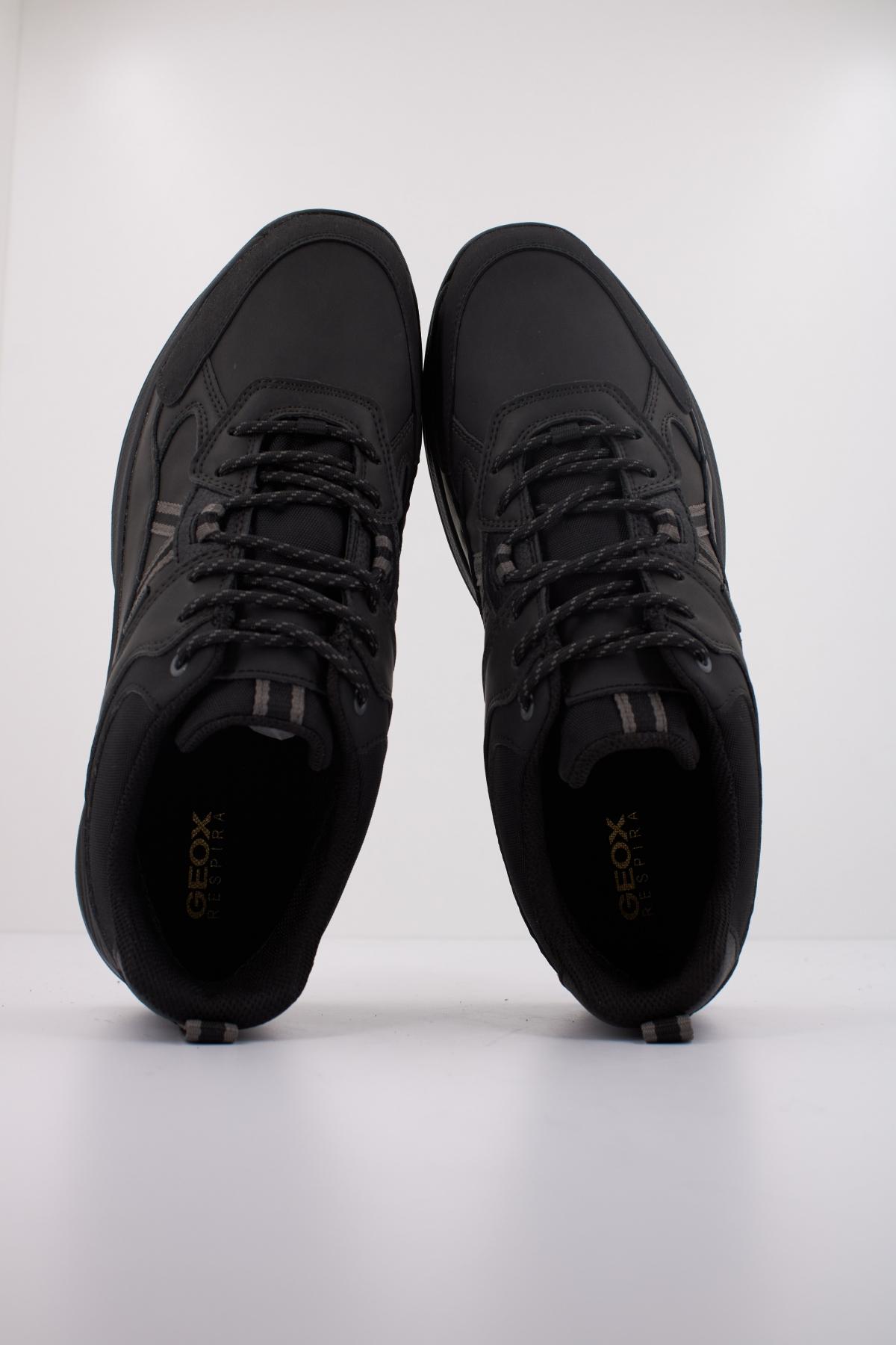 GEOX U TERRESTRE B ABX en color NEGRO  (3)