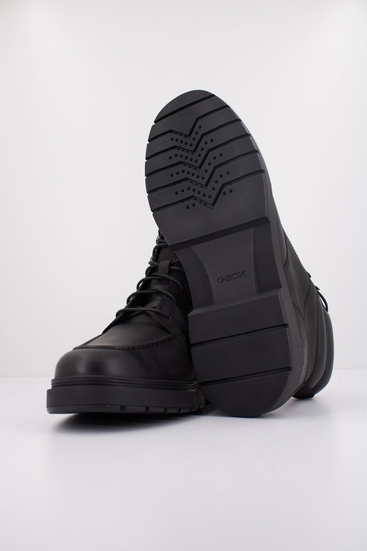 GEOX  U CALAITA  en color NEGRO  (5)