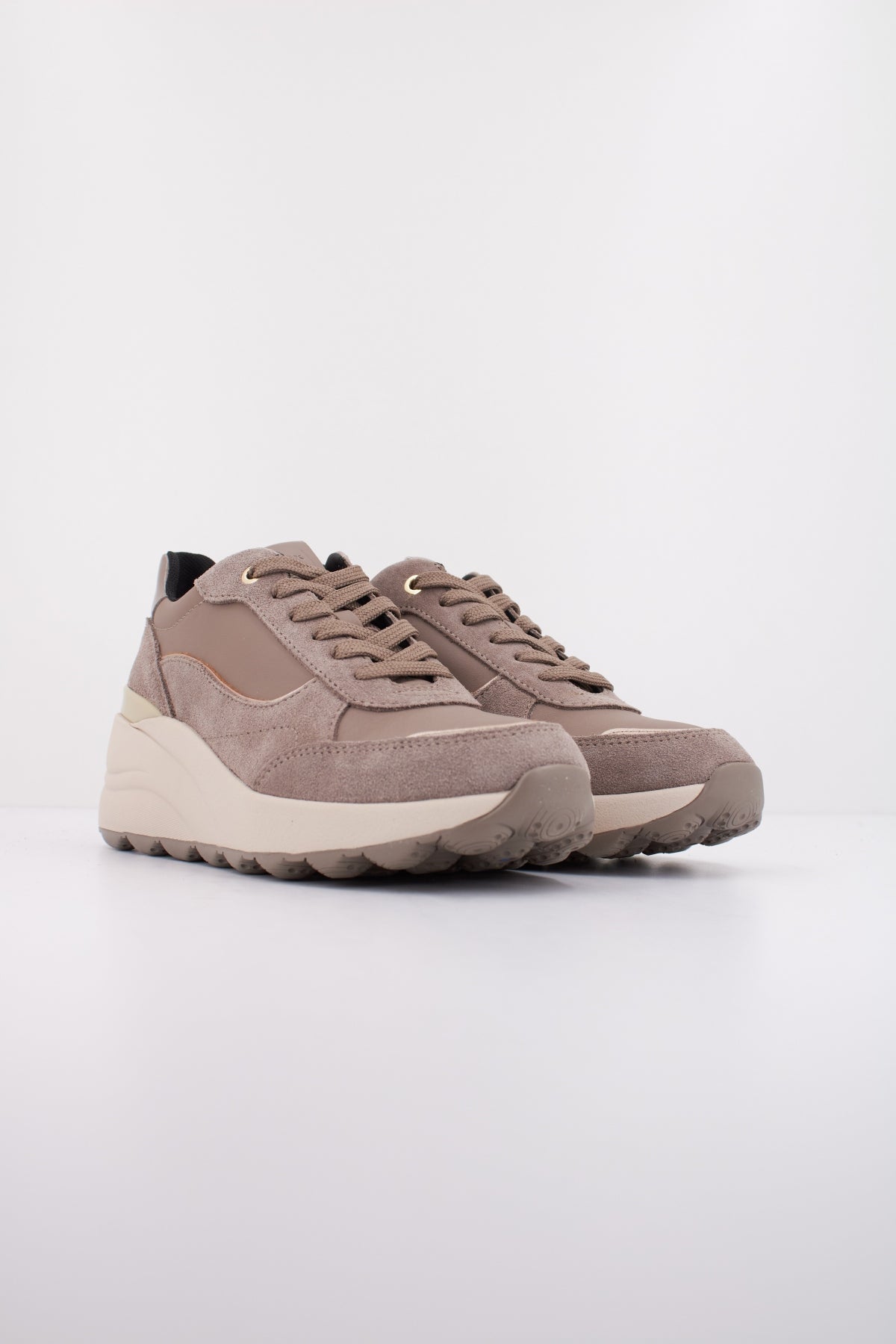 GEOX D SPHERICA EC en color MARRON  (2)