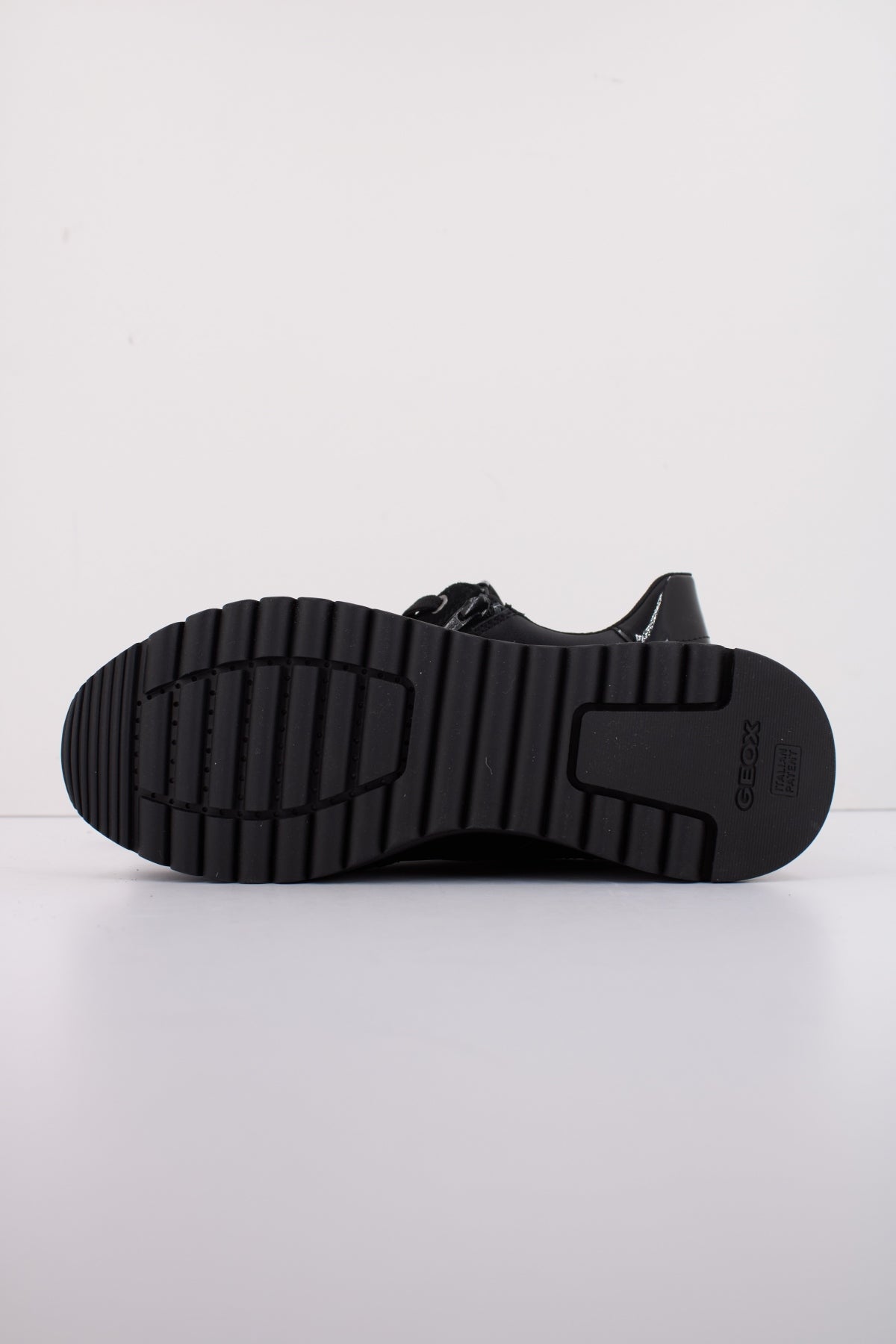 GEOX D DESYA en color NEGRO  (5)