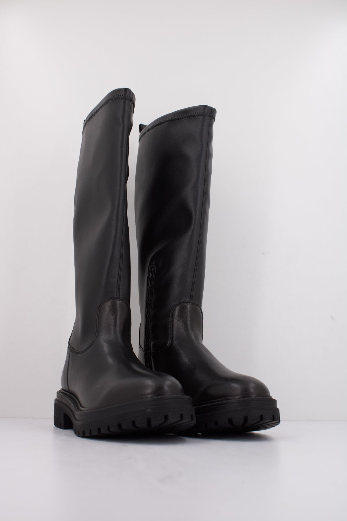 GEOX DHRF KB en color NEGRO  (2)