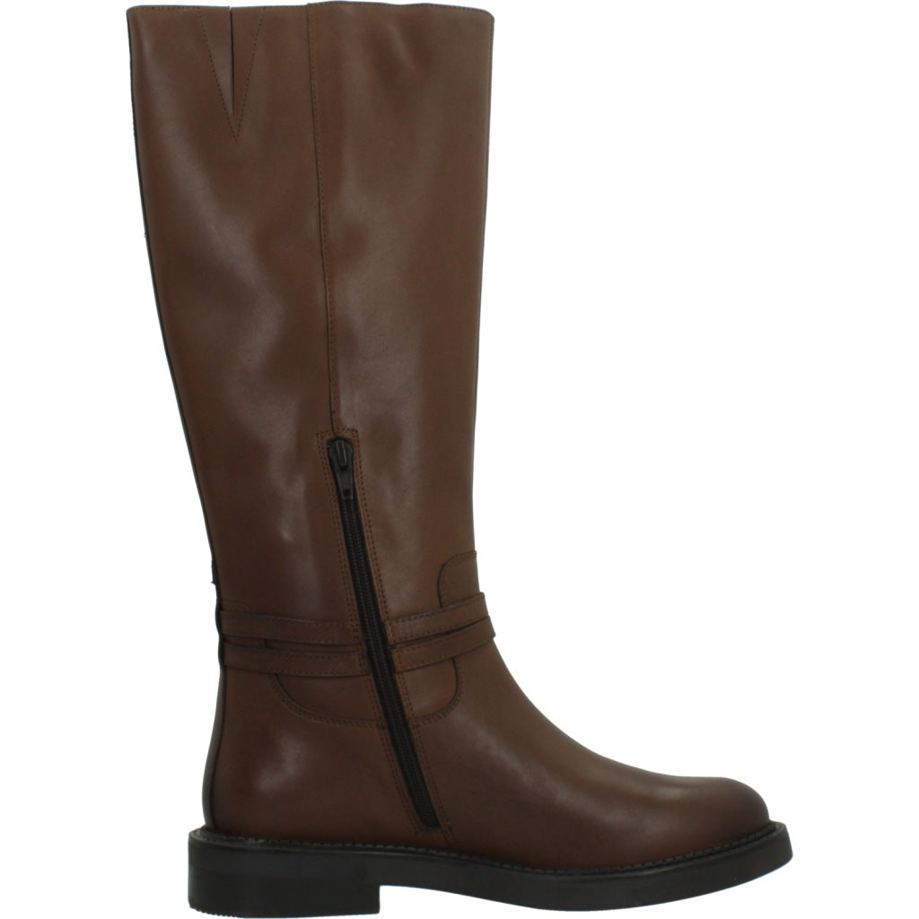 GEOX DWYA  D SERILDA en color MARRON CLARO  (4)