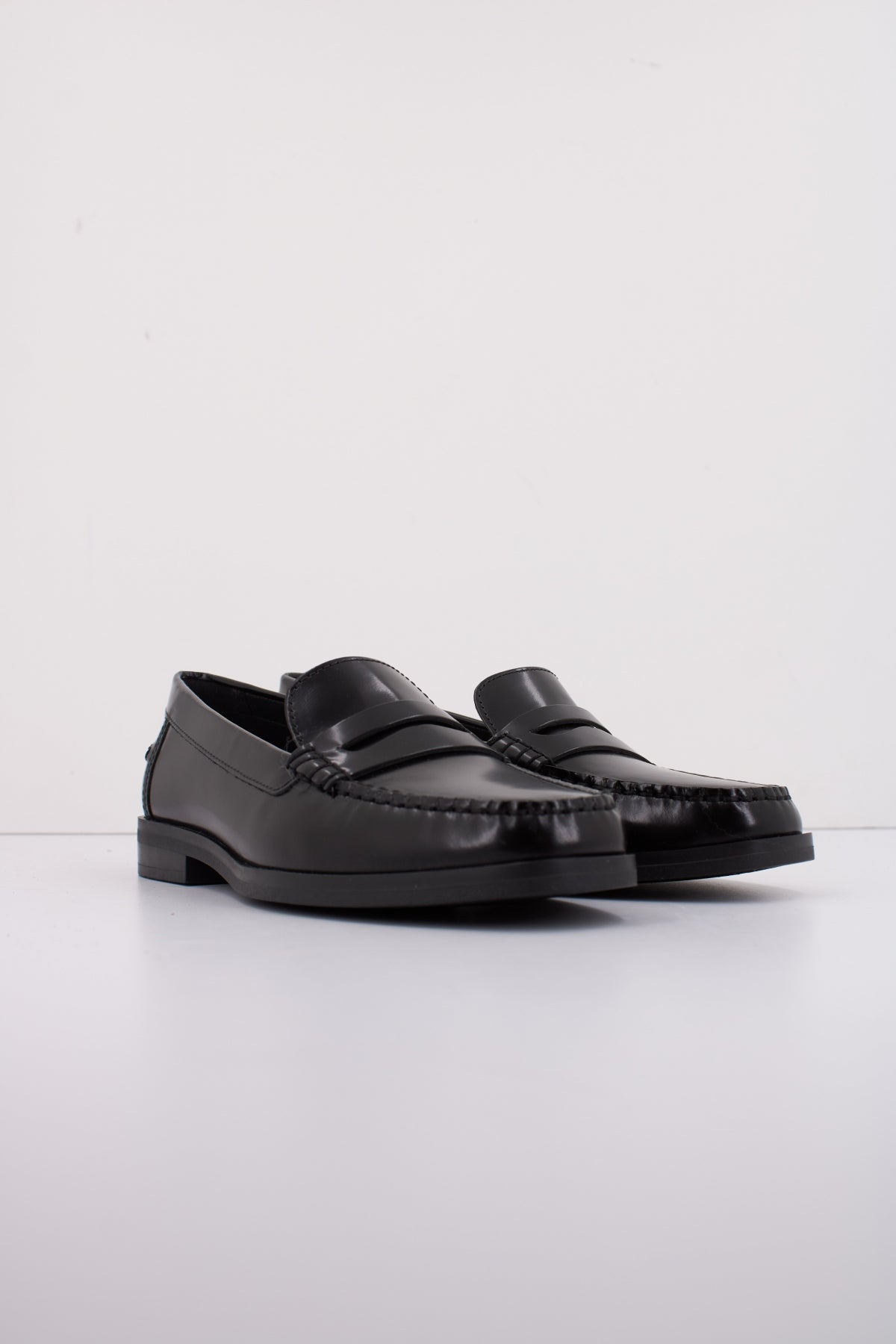 GEOX D CLORIDIE en color NEGRO  (2)