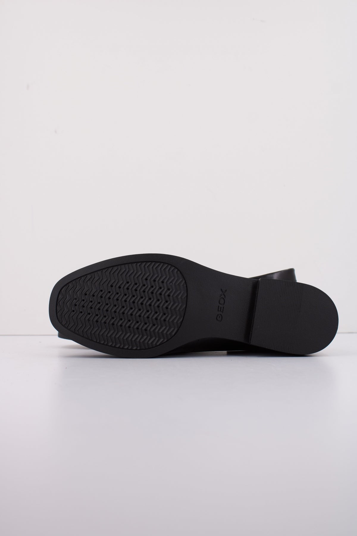 GEOX D CLORIDIE en color NEGRO  (5)