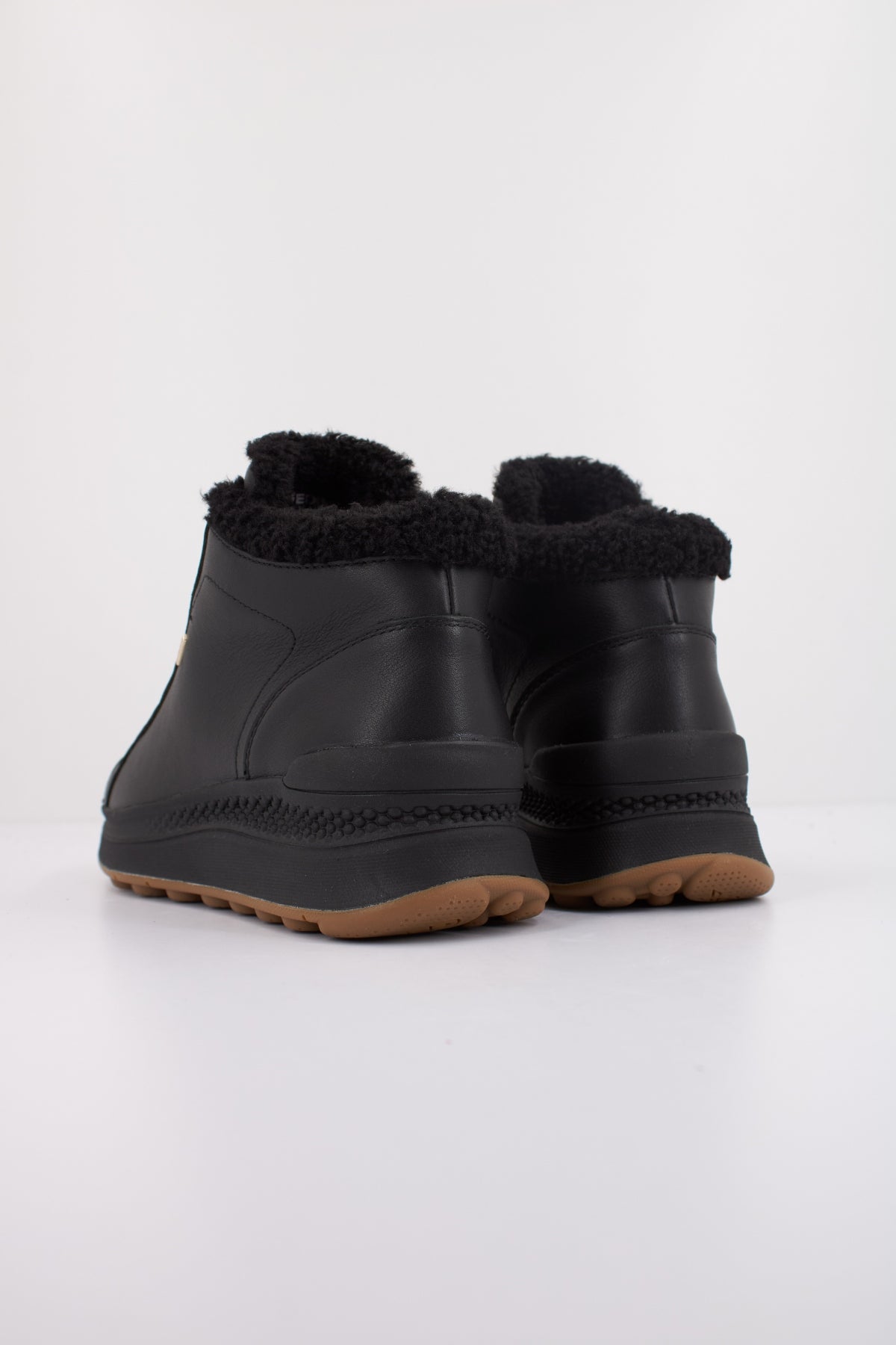 GEOX D SPHERICA ACTIF X en color NEGRO  (4)